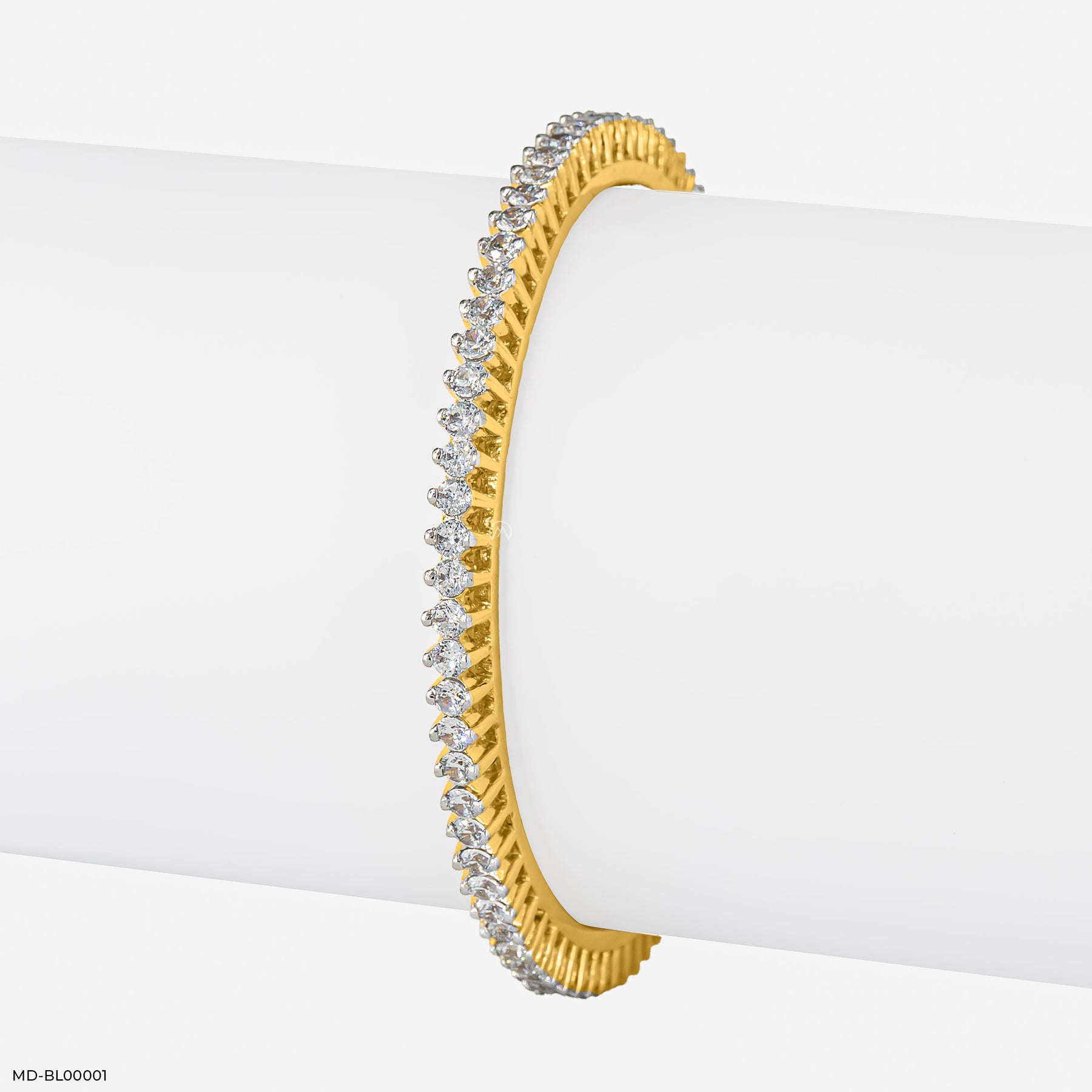 7 Cent Round Dazzle Diamond Bangle 14K White Gold