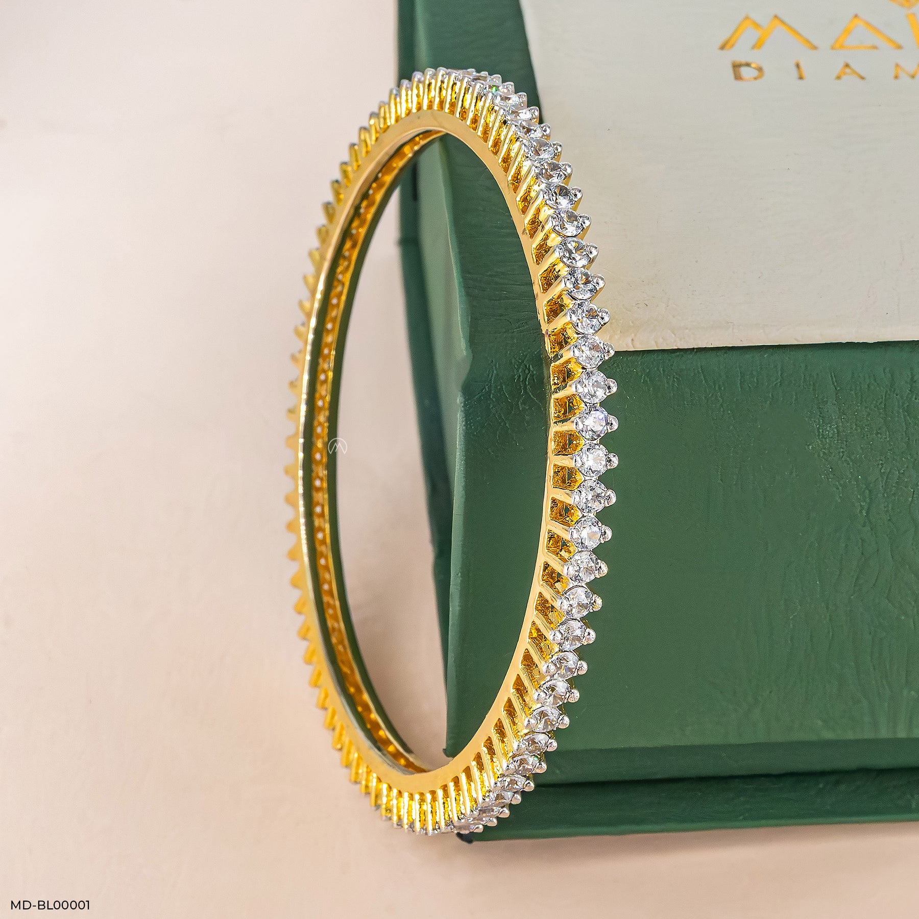 7 Cent Round Dazzle Diamond Bangle 14K White Gold