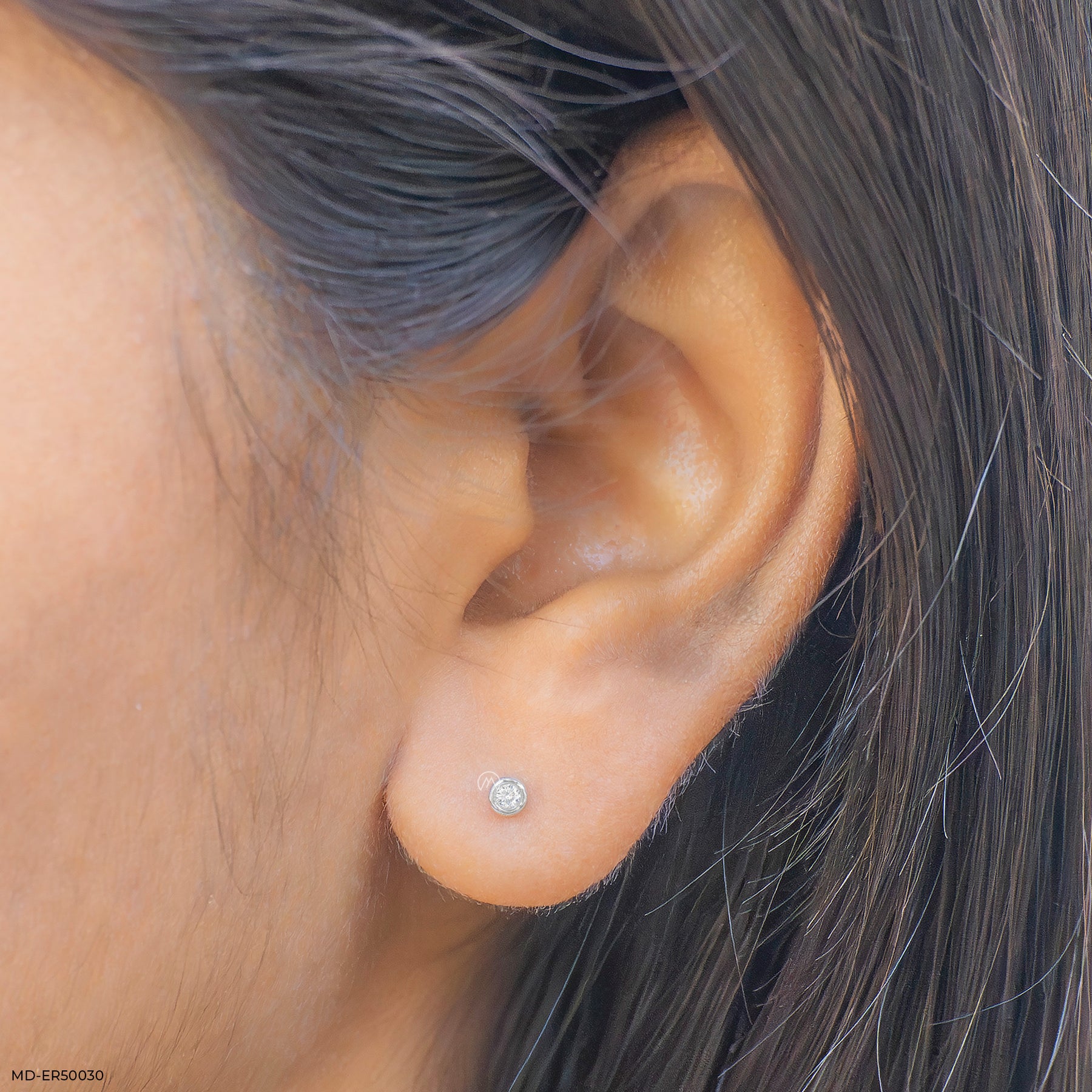 Solin Lab Diamond Stud 925 Sterling Silver