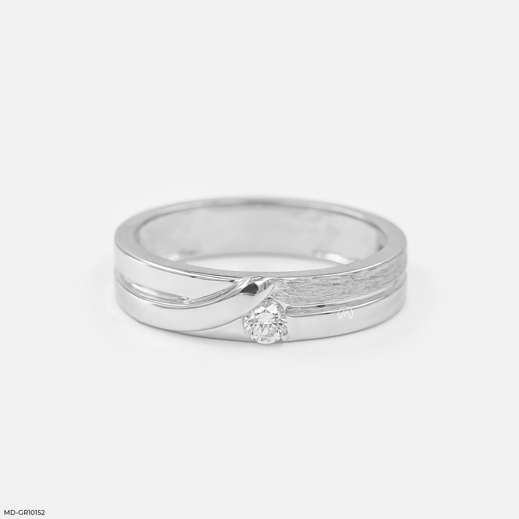 The Traverse Ring Platinum 950