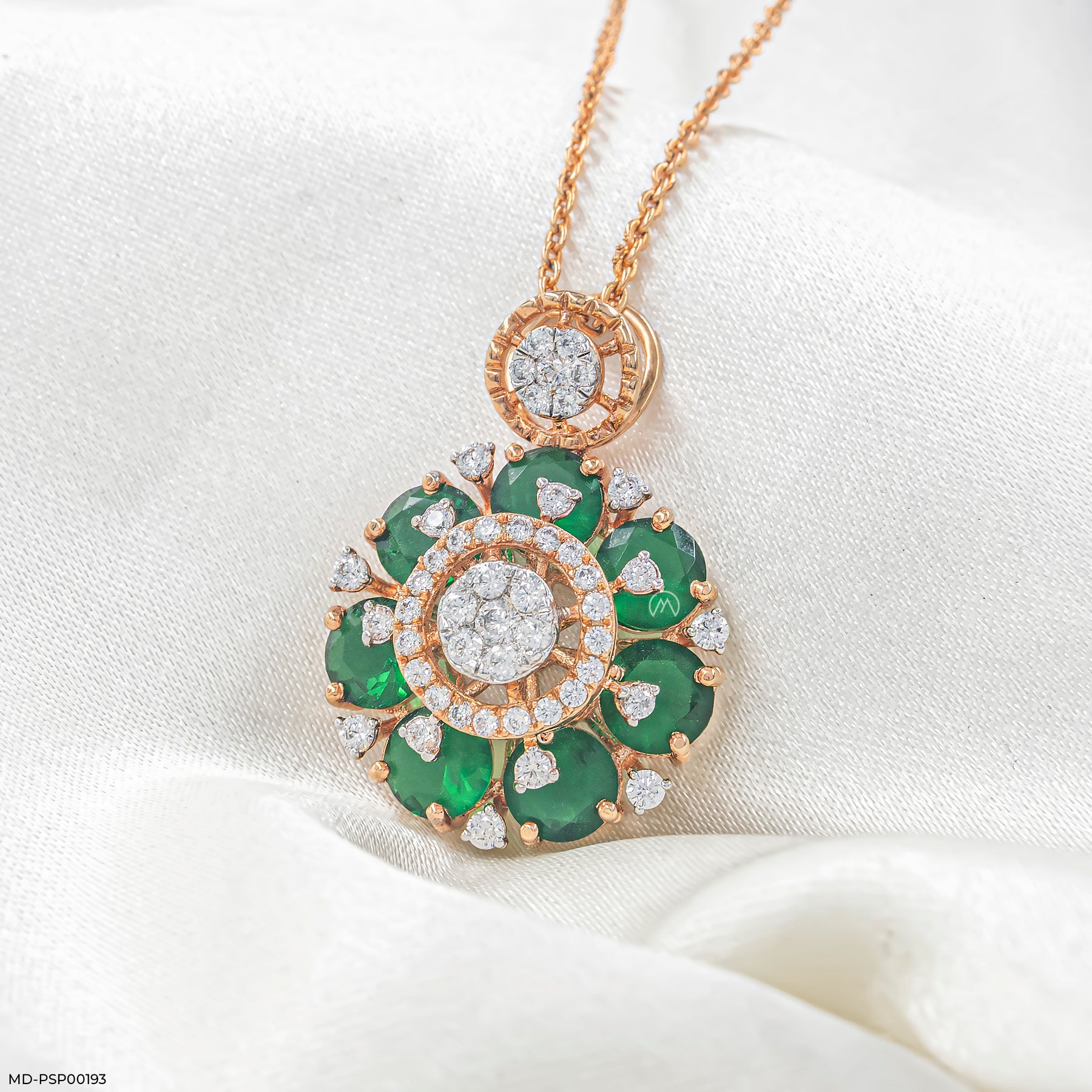 The Gardenia Medallion Pendant 14K Yellow Gold