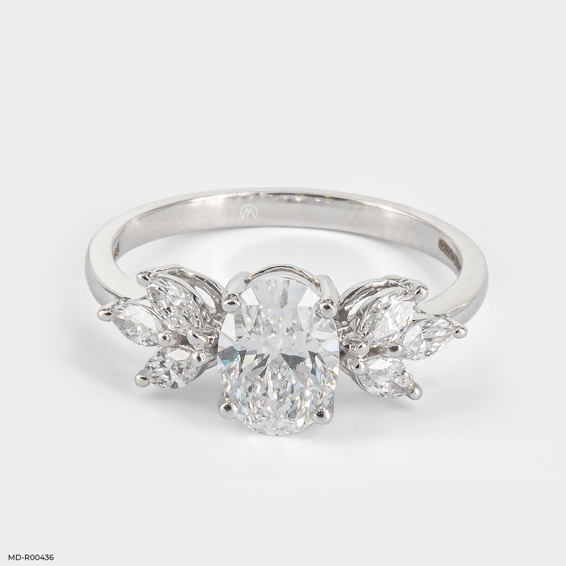 The Marquise Petal Ring 14K White Gold