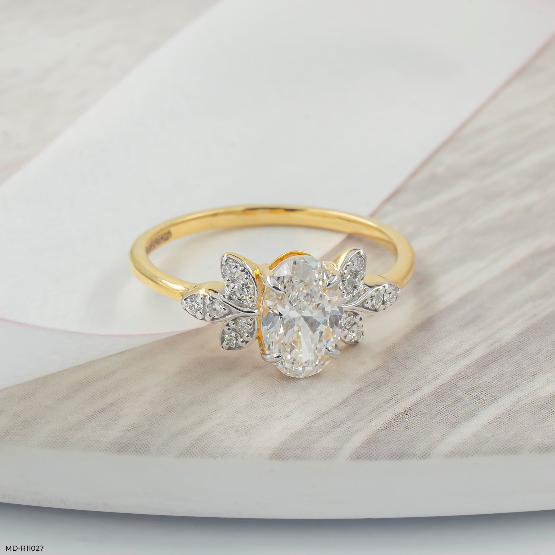 Whispering Petal Ring 9K White Gold