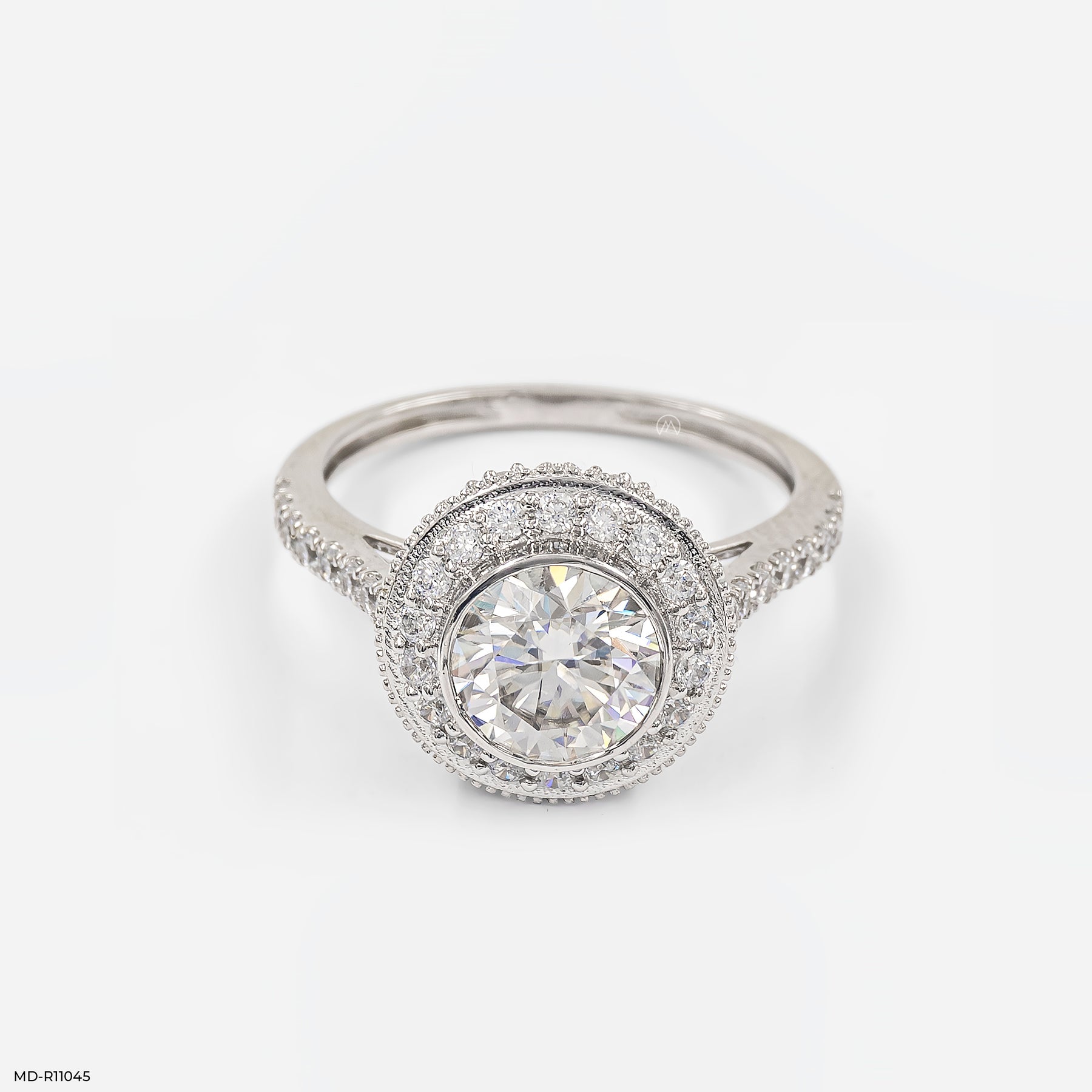 The Timeless Cluster Ring 18K Yellow Gold