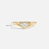 V liner Solitaire Heart Vanki Diamond Ring Platinum 950