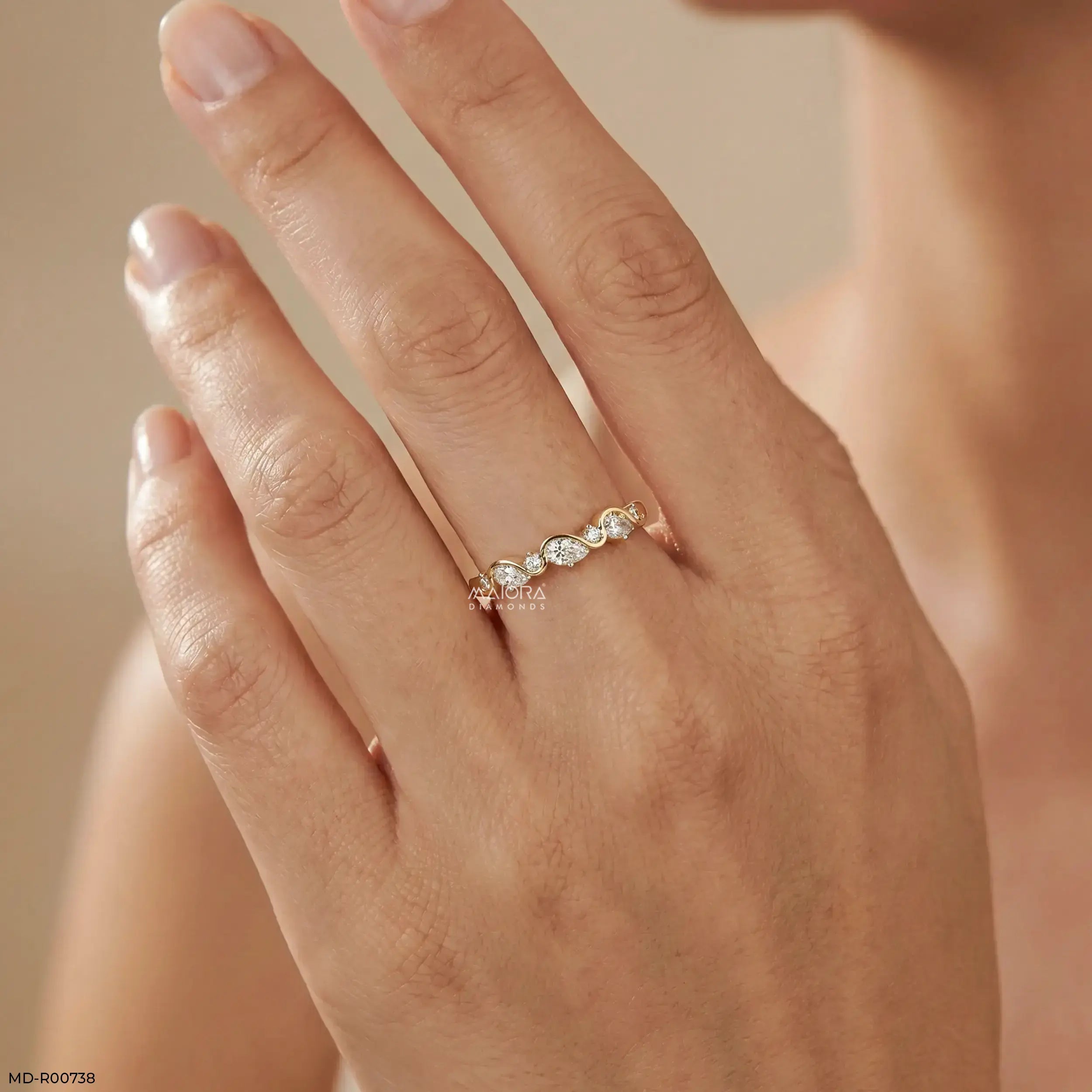 Gilded Wavy Arc Diamond Ring