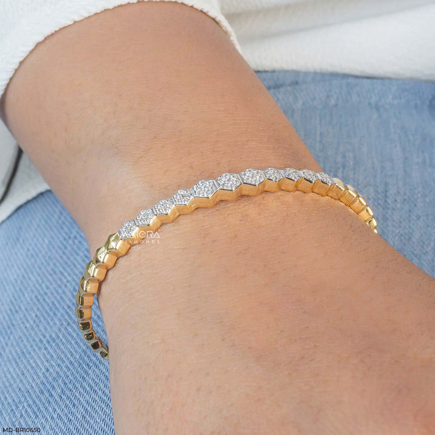 Golden Hexa Liner Diamond Bracelet 9K Yellow Gold