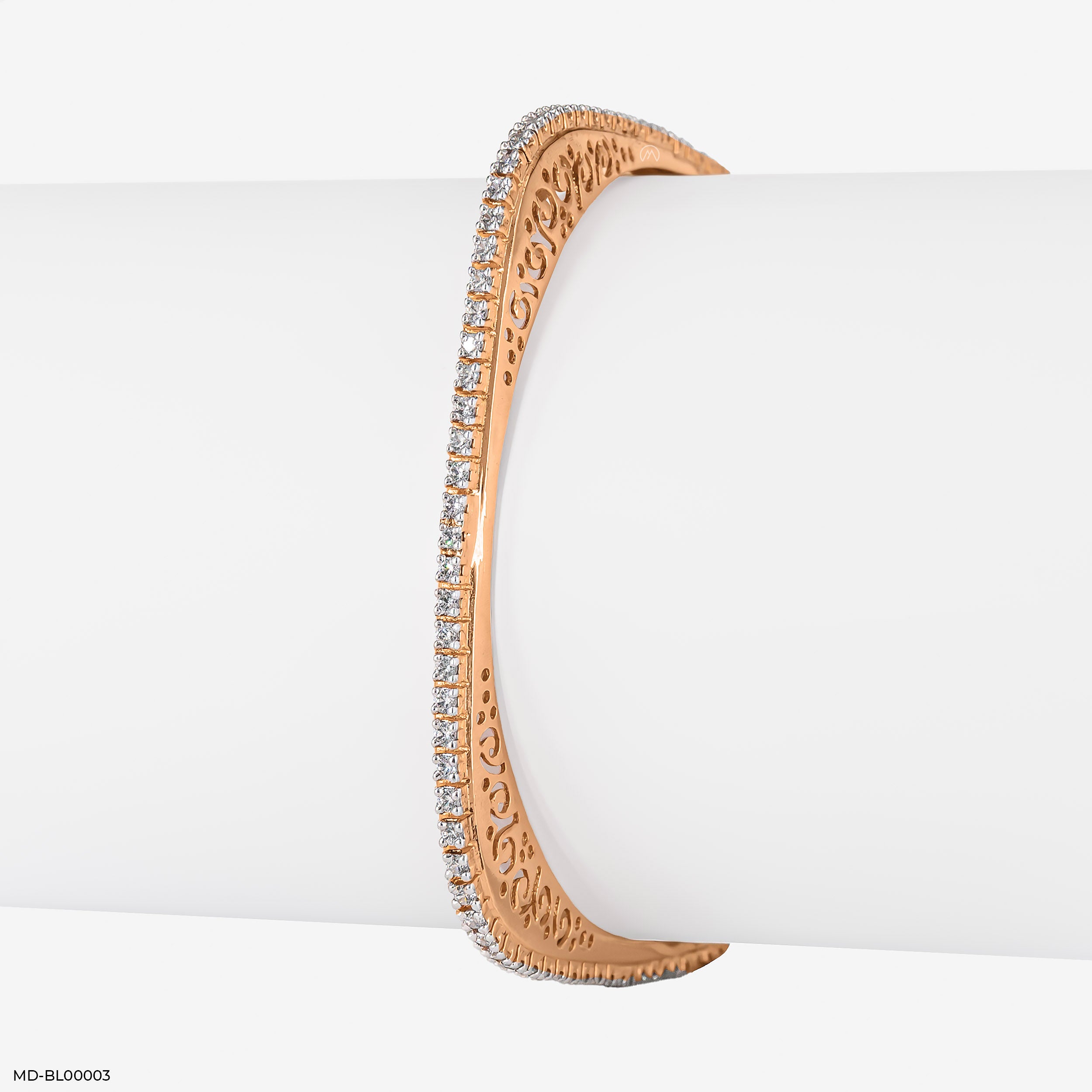 2 Cent Single Line Orthogonal Round Bangle 9K Yellow Gold
