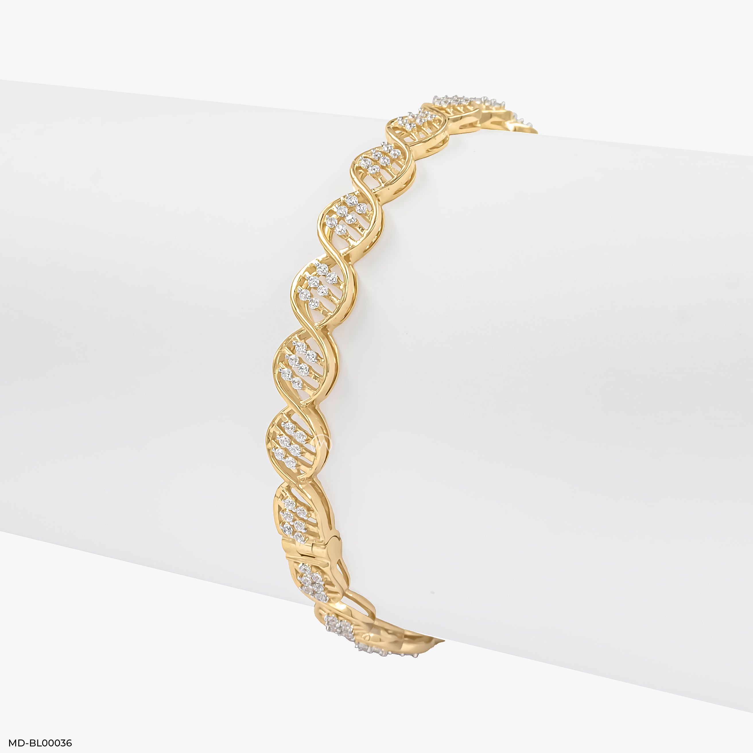 Diamond Diaries Bangle 14K Yellow Gold