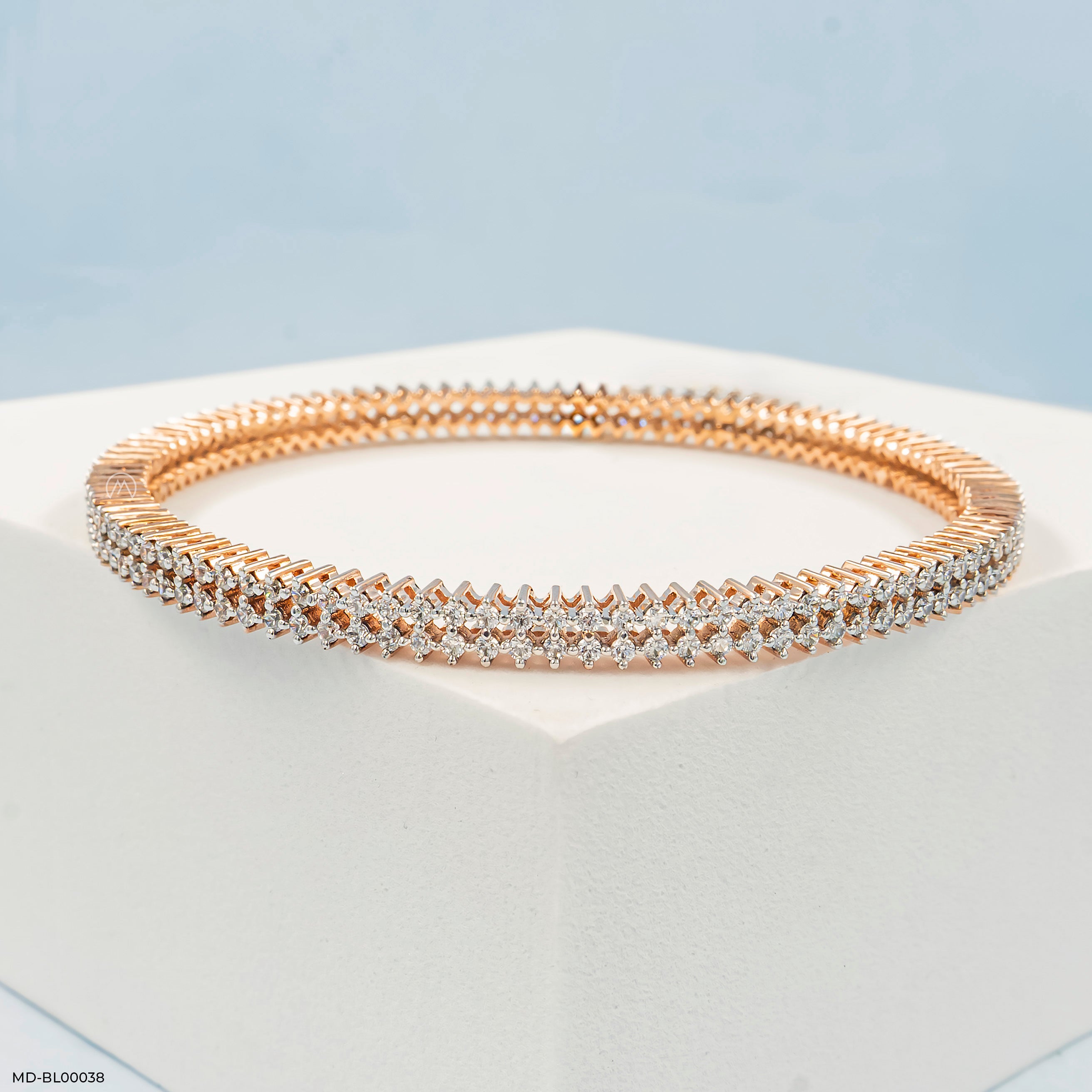 Infinity Shine Diamond Bangle 9K Rose Gold