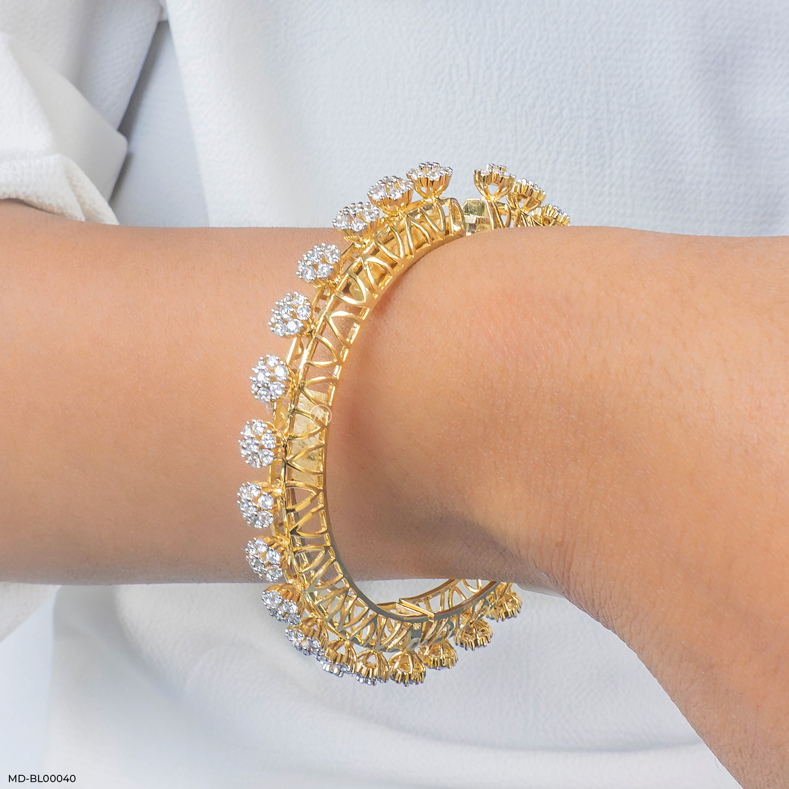 Circle of Sparkle Diamond Bangle