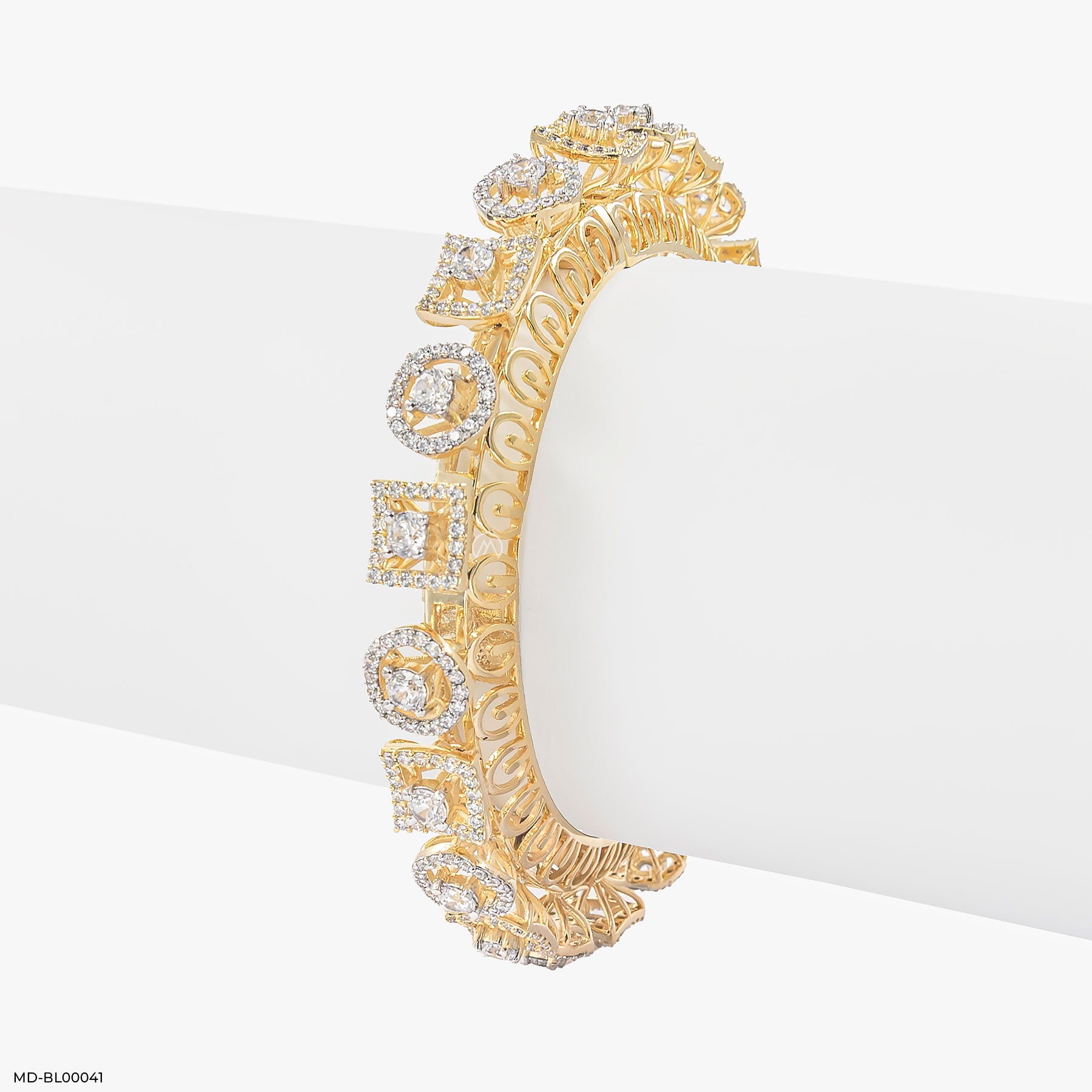 Heritage Halo Diamond Bangle 14K Yellow Gold