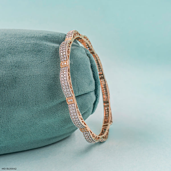 Shinara Diamond Bangle 18K White Gold