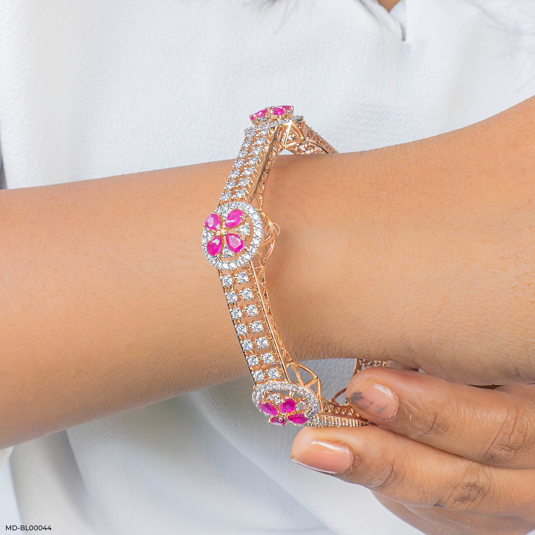 Paragon Diamond Bangle 9K Rose Gold