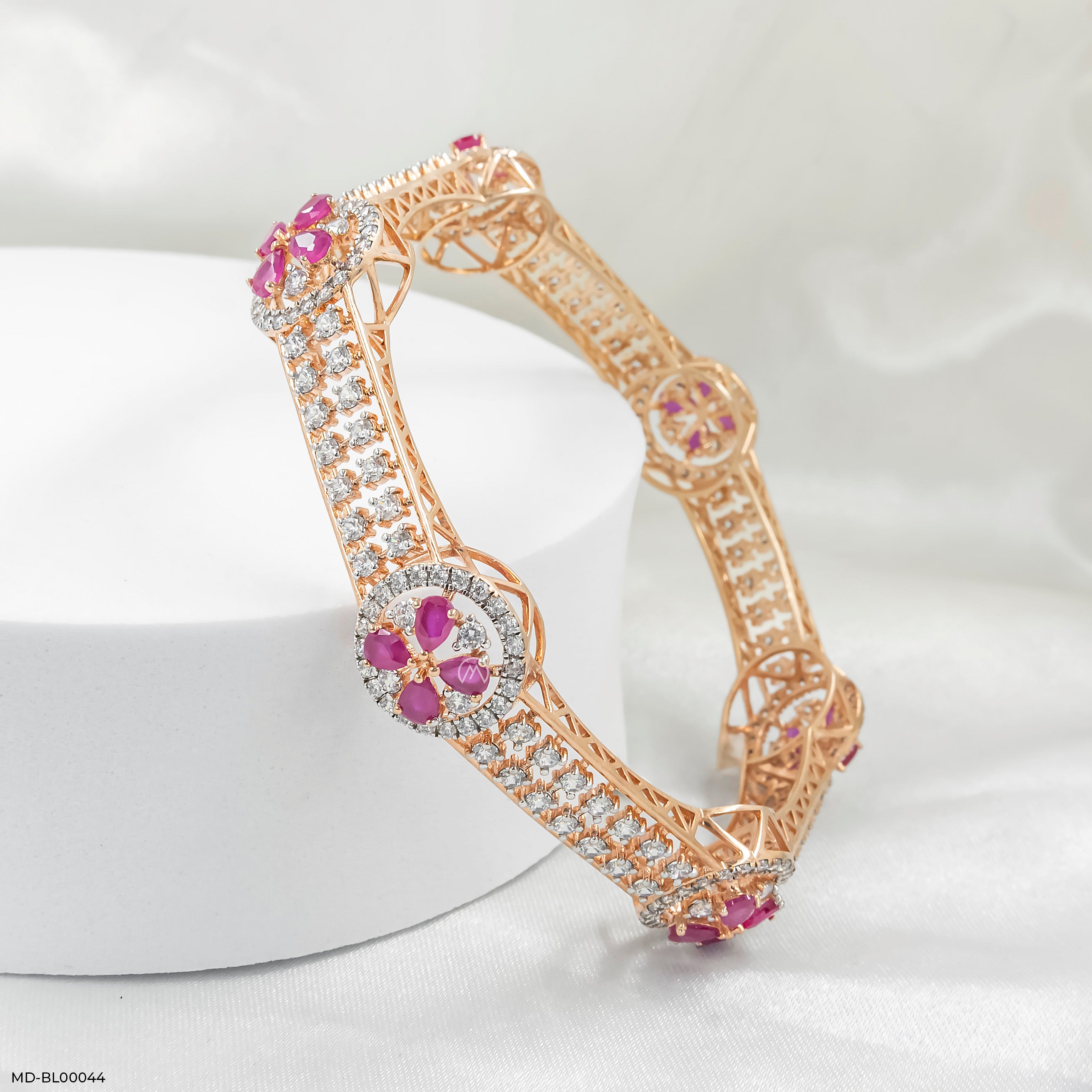 Paragon Diamond Bangle 9K Rose Gold