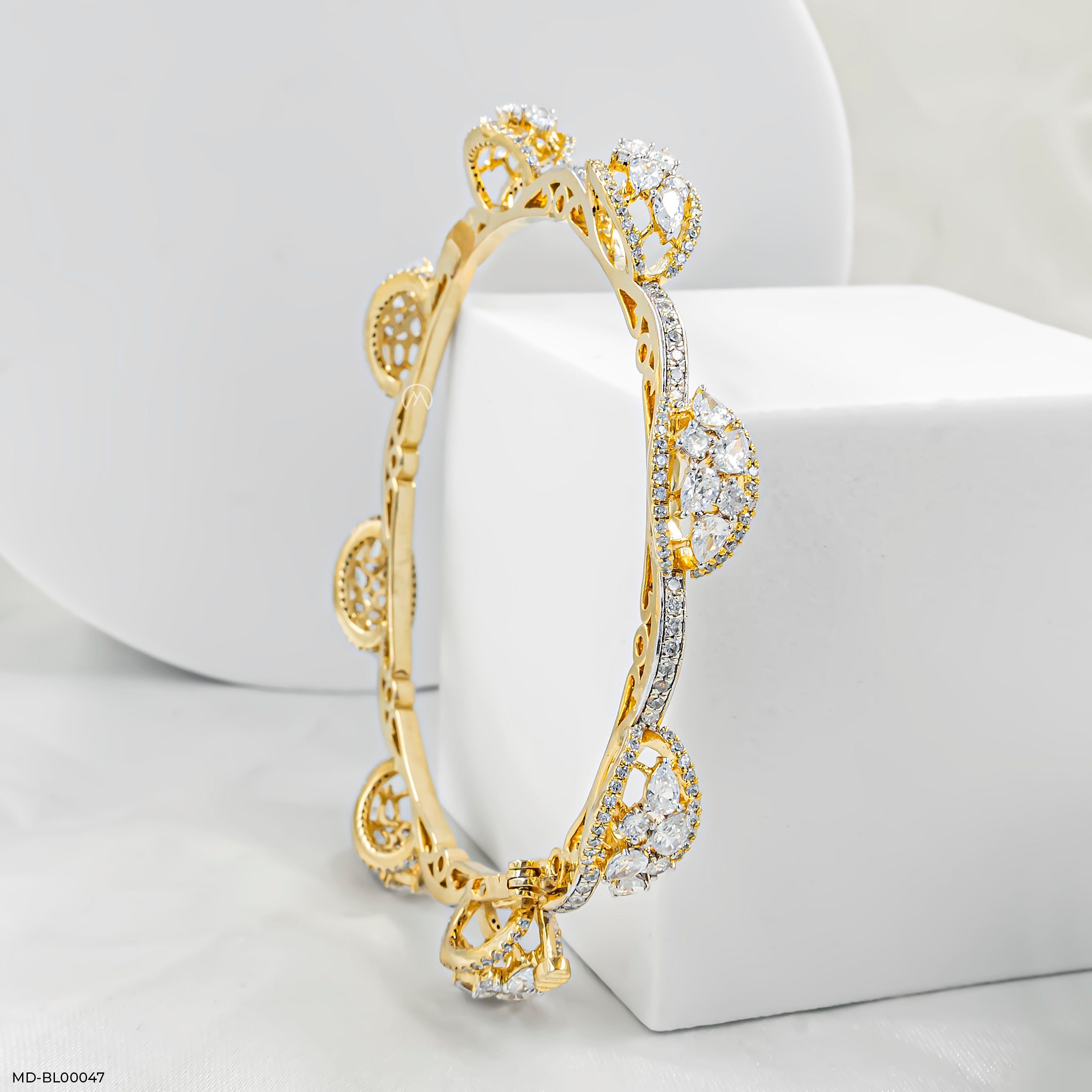 Floral Bloom Diamond Bangle
