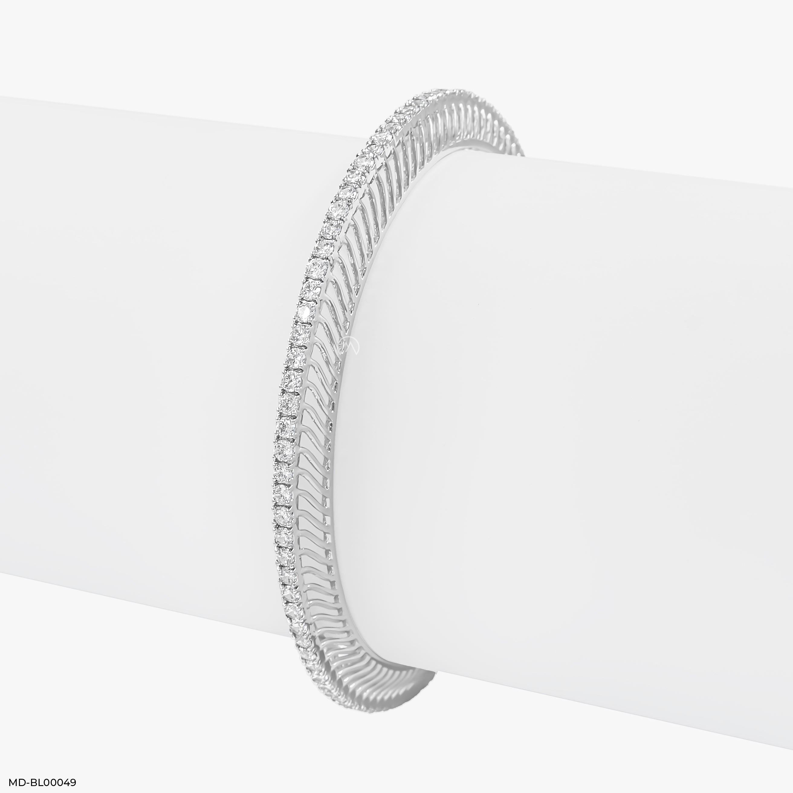 4 Cent Single Line Glistan Diamond Bangle 9K Yellow Gold