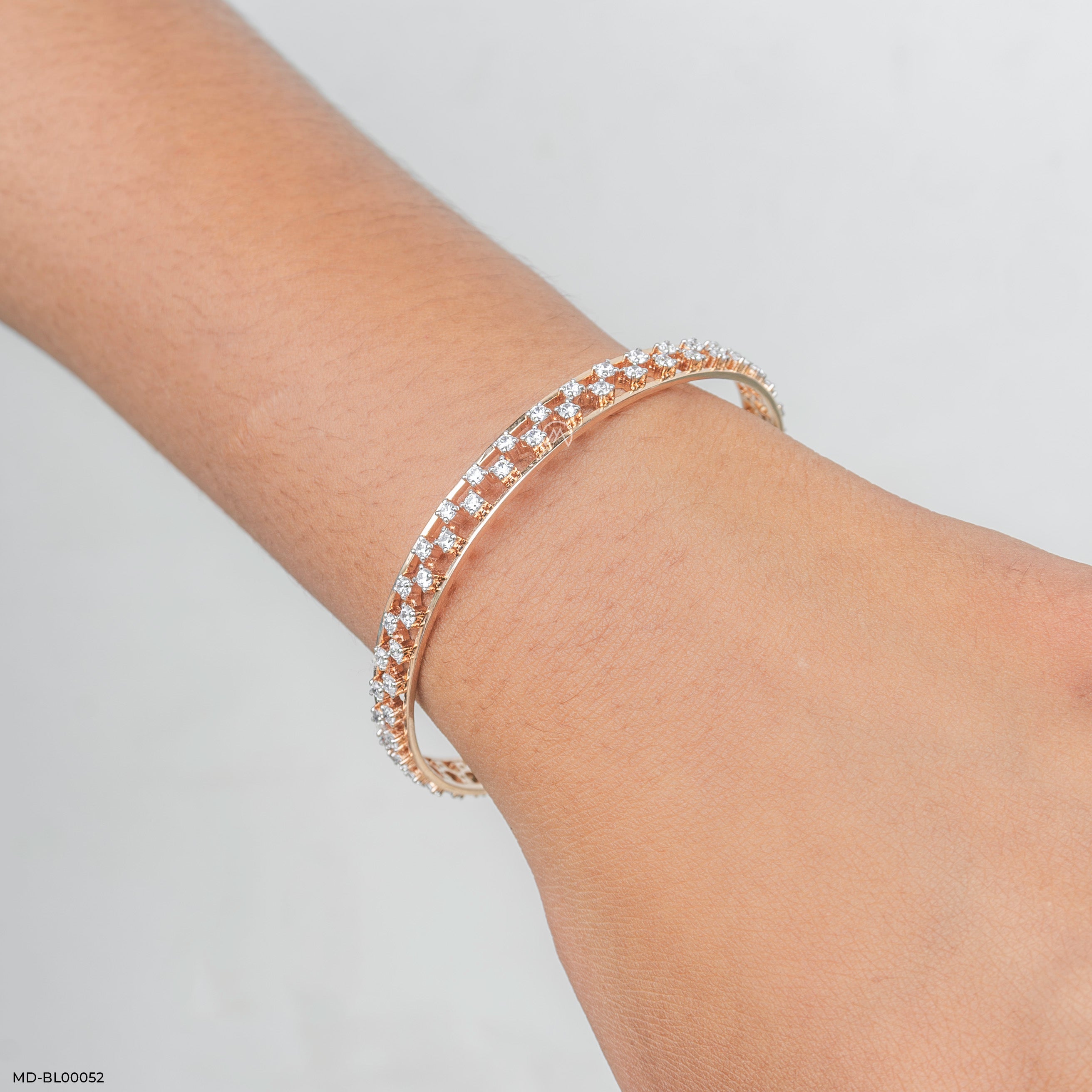 Timeless Trace Diamond Bangle 14K Rose Gold