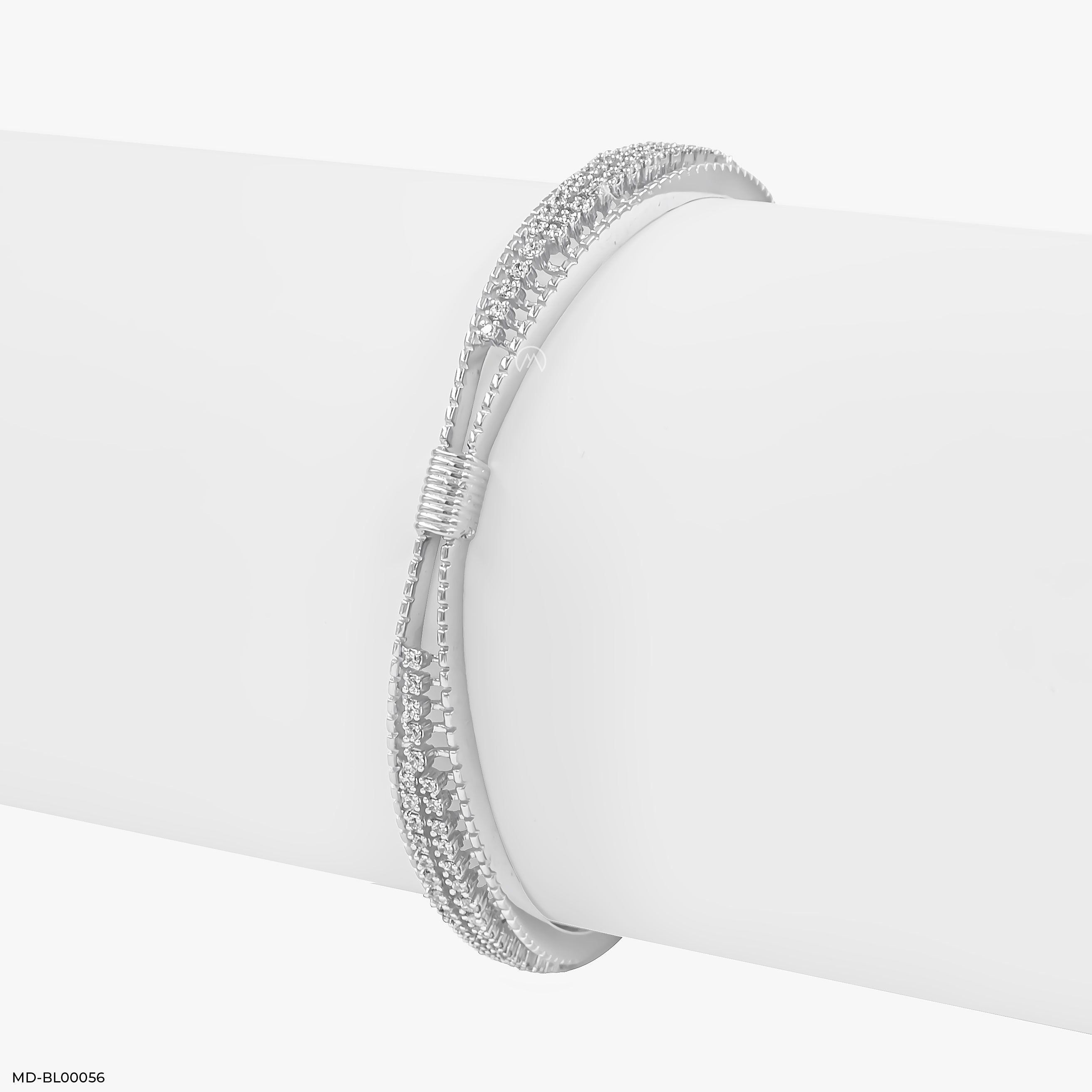 Classic Curve Diamond Bangle 14K White Gold