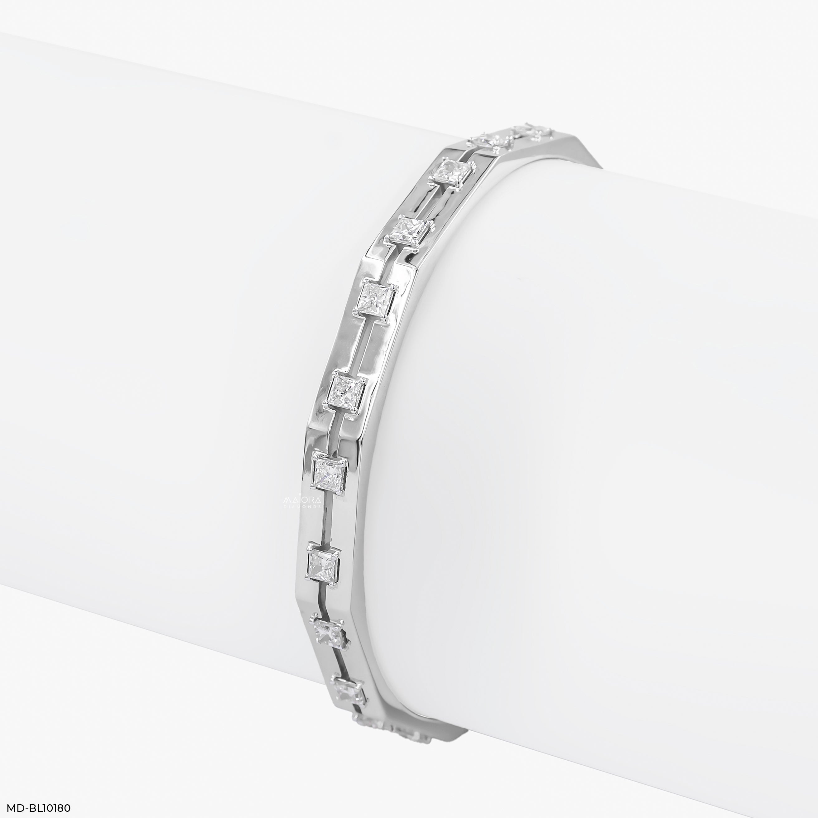 Dazzle Diamond Bangle 9K Yellow Gold