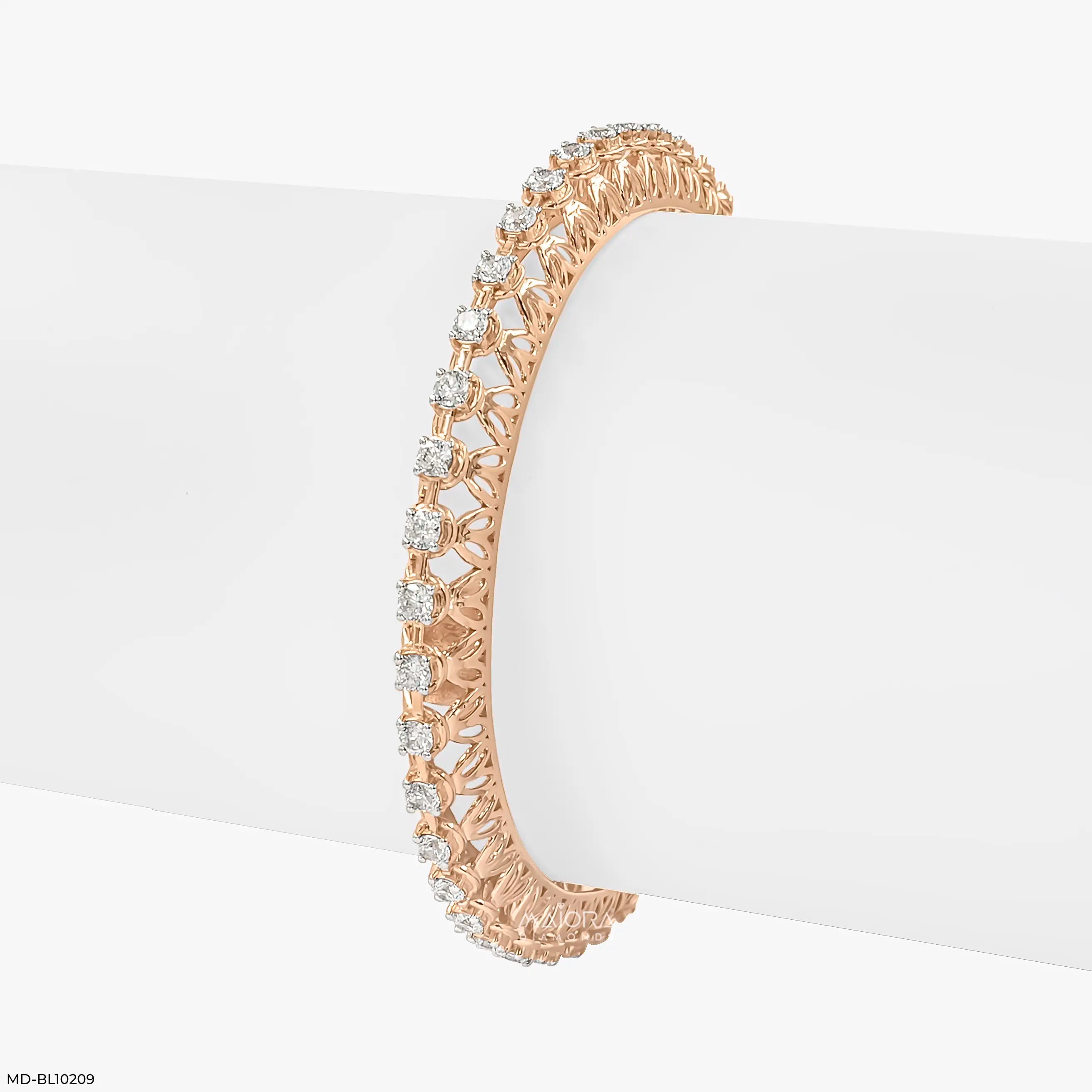 Stellar Dome Lattice Diamond Bangle 9K Yellow Gold