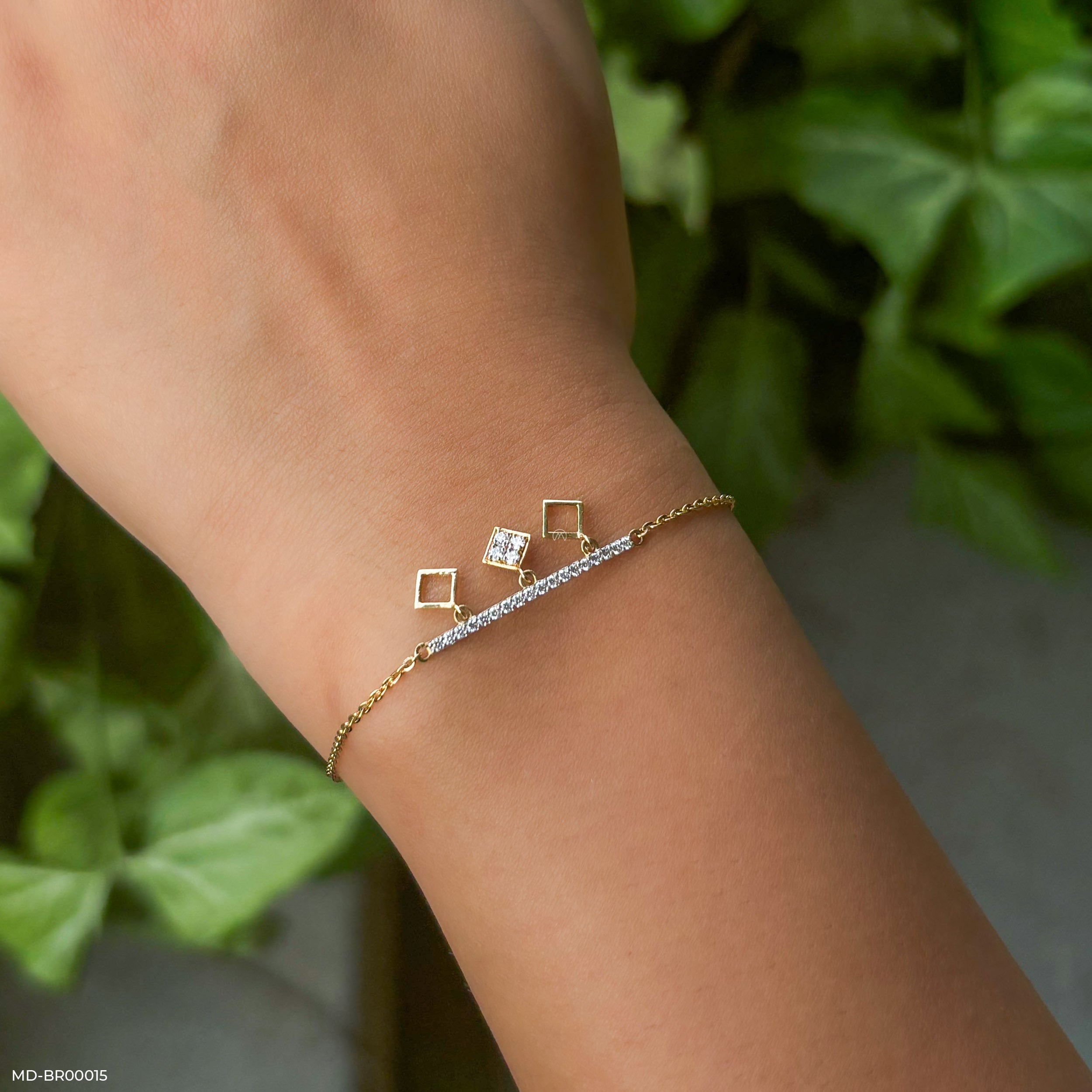 Tri-Square Diamond Bracelets 9K Yellow Gold