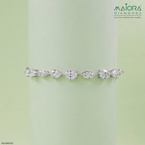 The Interlude Lab Diamond Bracelet 18K White Gold