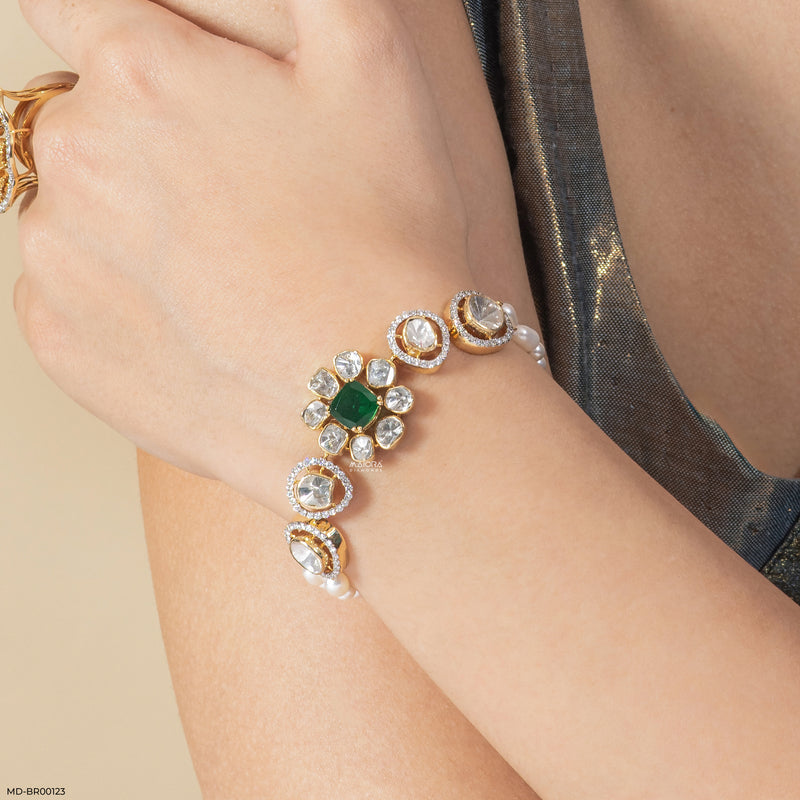 1 Carat Kundan Polki & Emerald Floral Link Lab Diamond Bracelet 14K Yellow Gold