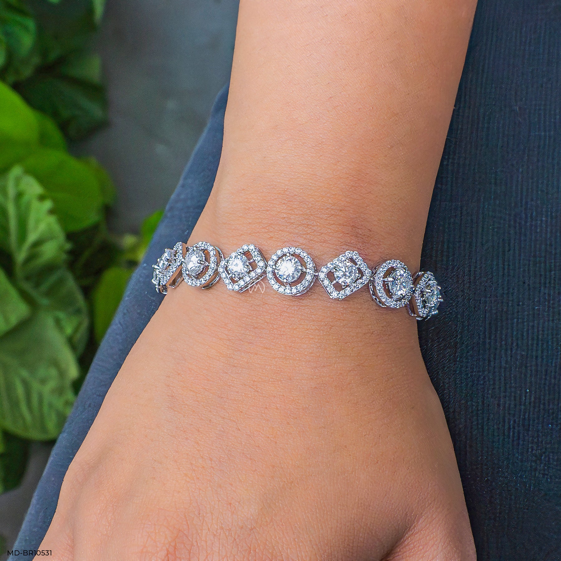 Duo Shape Diamond Bracelet 14K White Gold