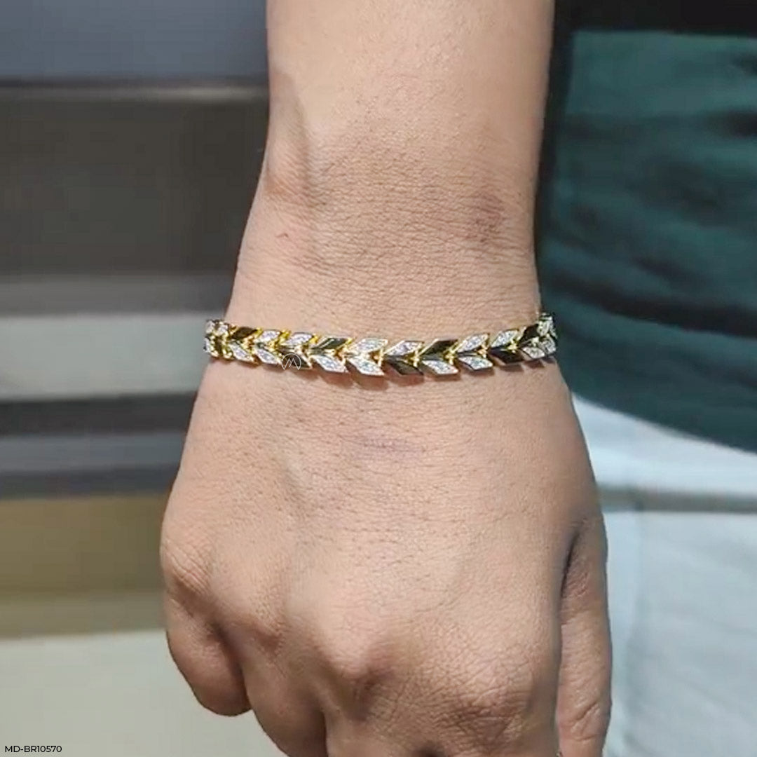 Elysian Path Diamond Bracelets 9K Yellow Gold