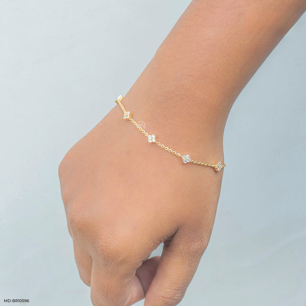 Quadrilateral Sparkle Bracelet 14K Yellow Gold