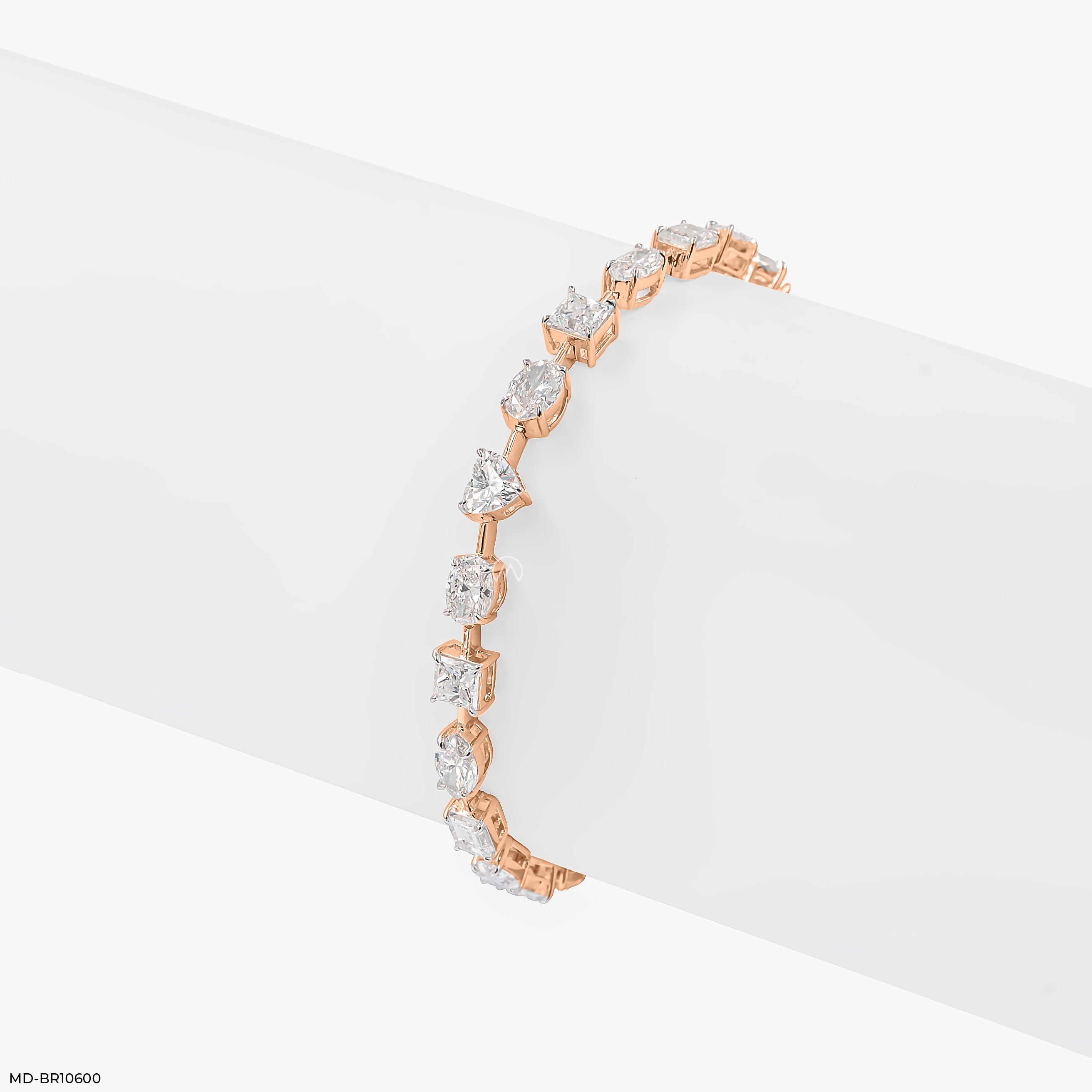 Shape of Sparkle Diamond Bracelets 9K White Gold