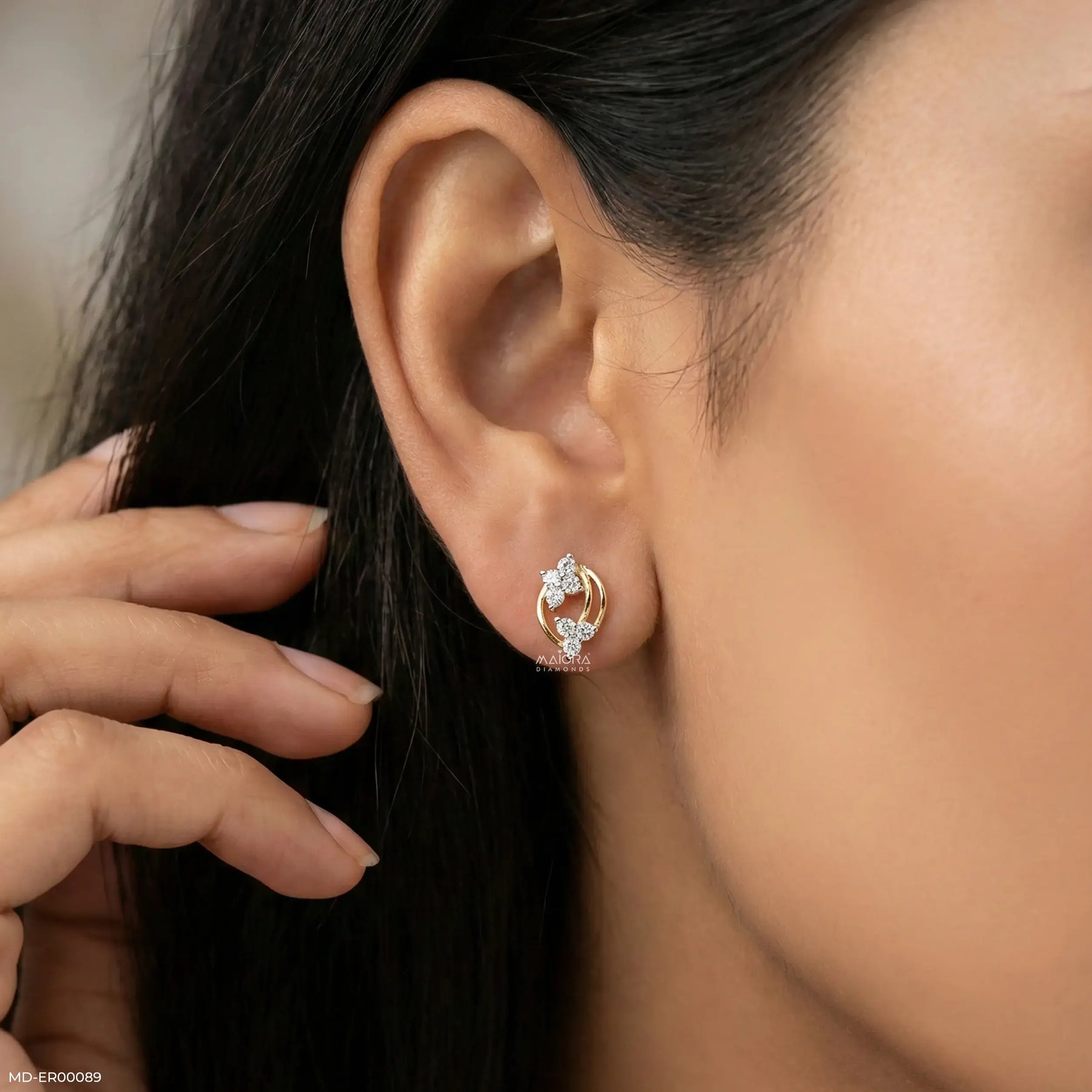 Golden Blossom earring 18K White Gold