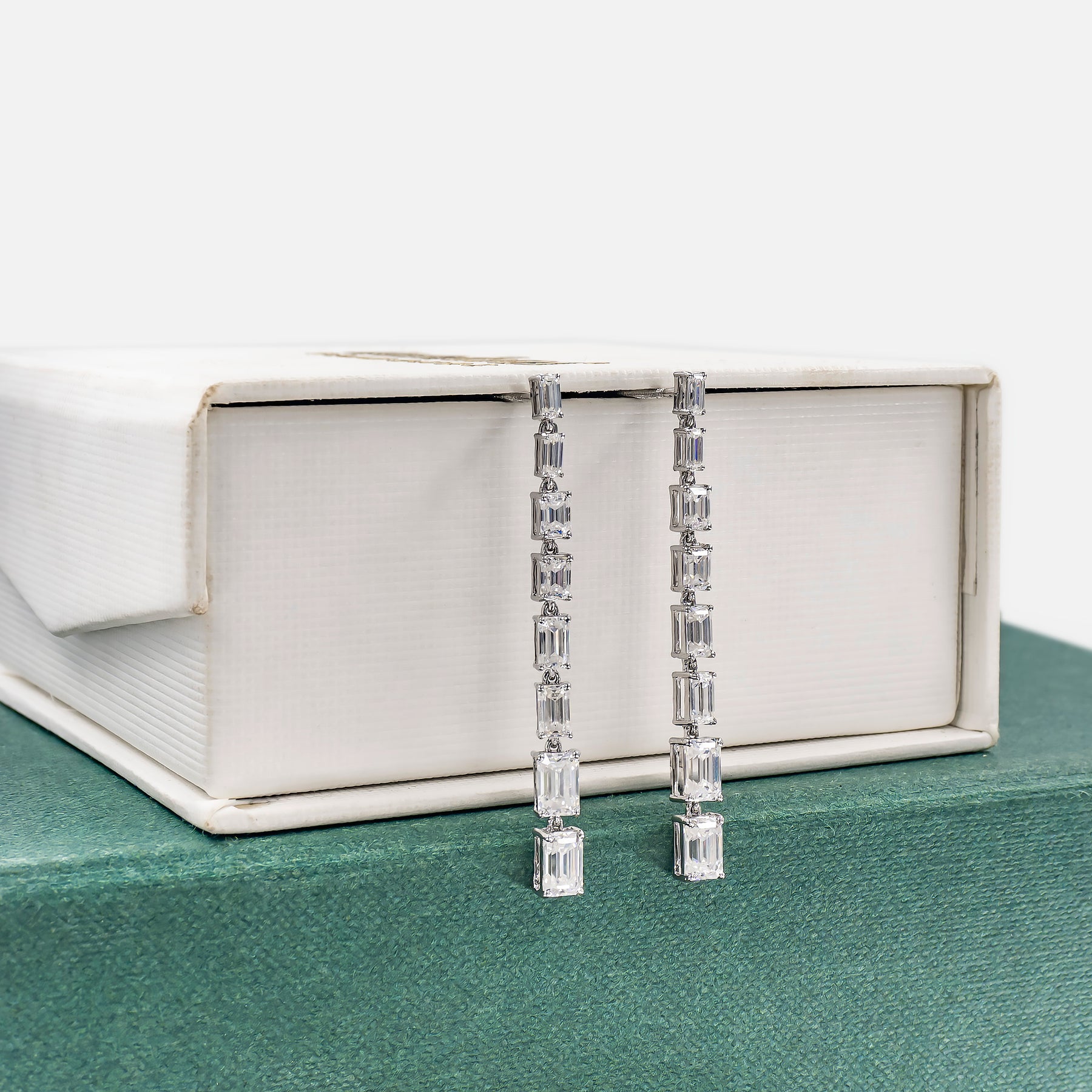 Classic Drizzle Diamond Drop Earrings 14K Yellow Gold