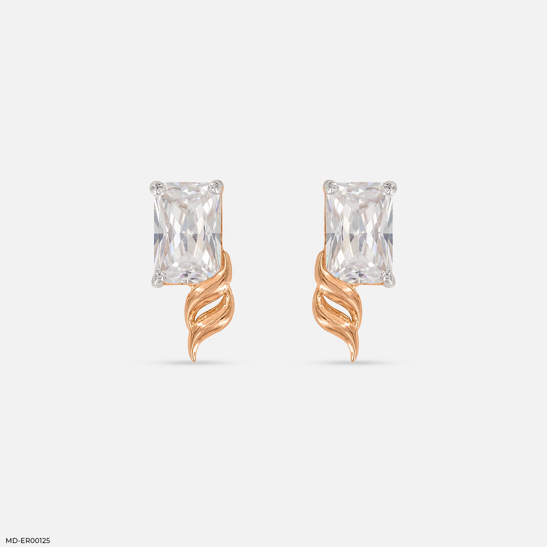 0.8 Carat Emerald Flame Earrings 18K Yellow Gold