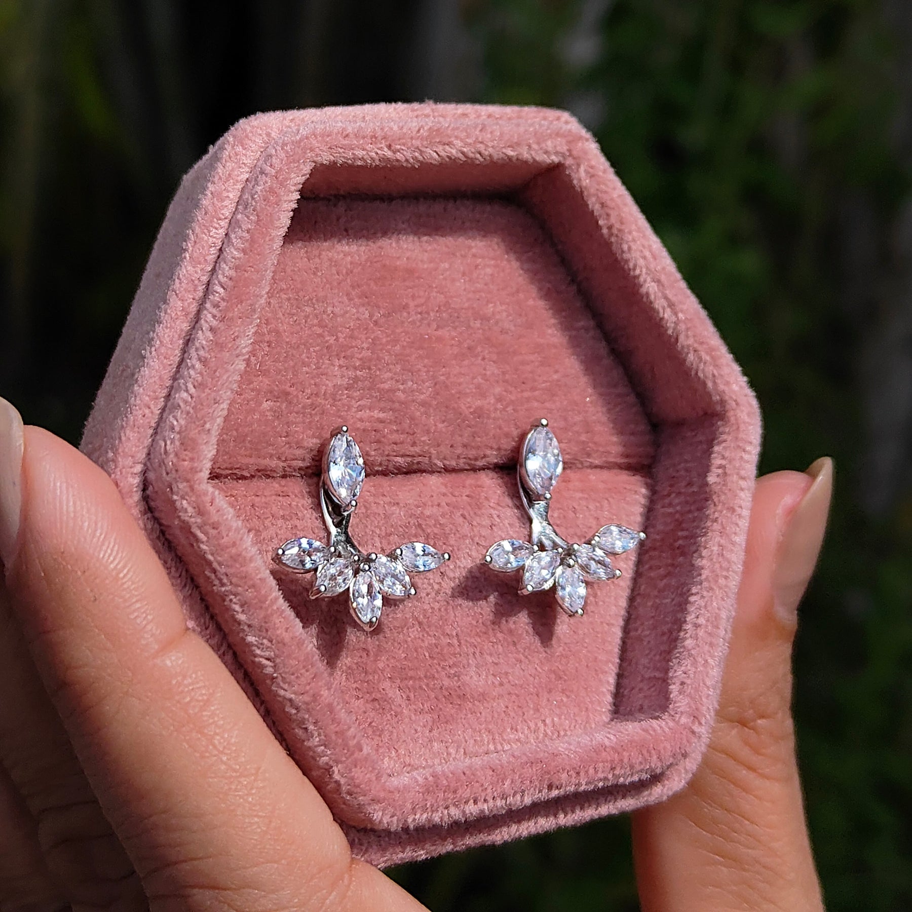 The Glistening Detachable Earrings 14K White Gold