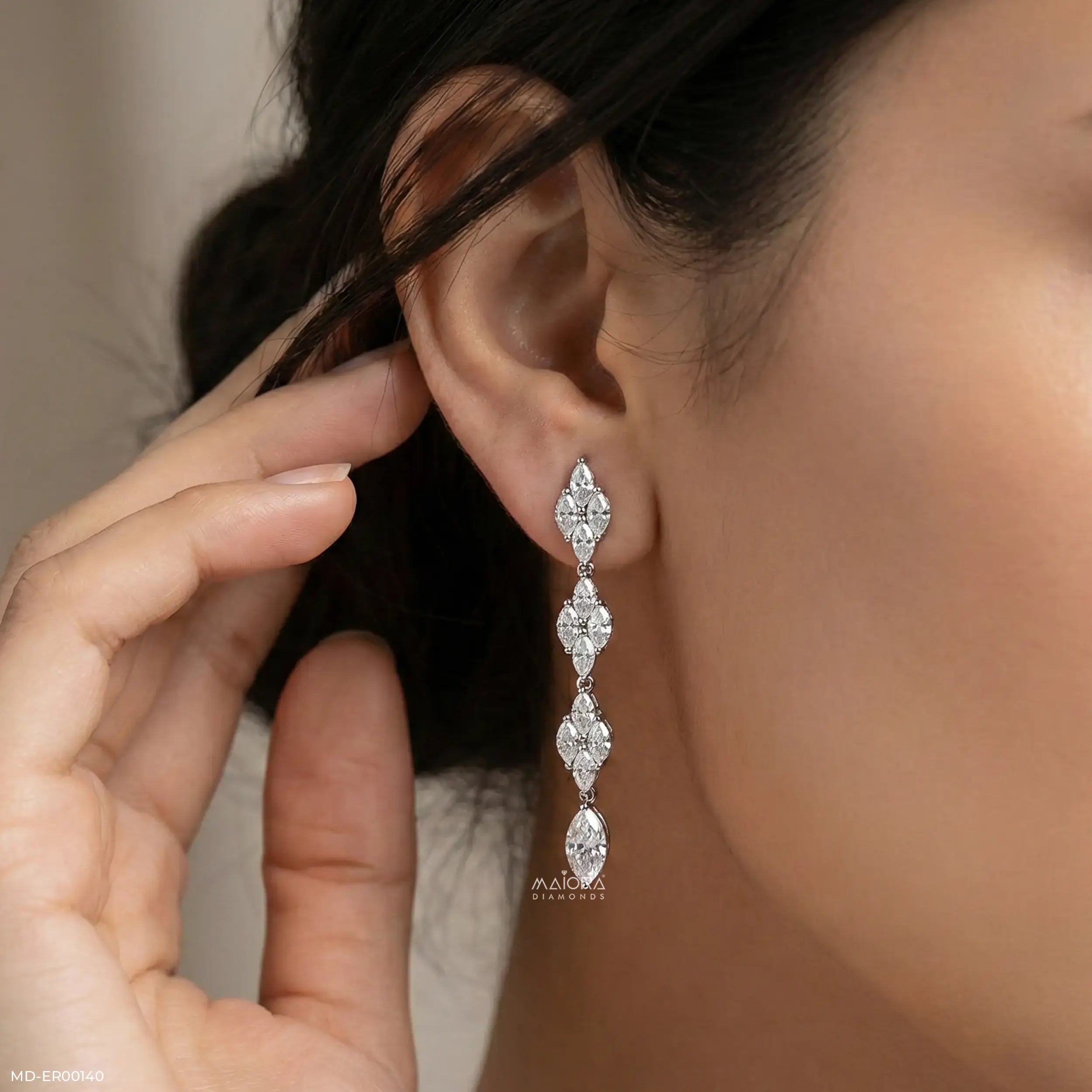 Shiny Line Earrings 9K Rose Gold