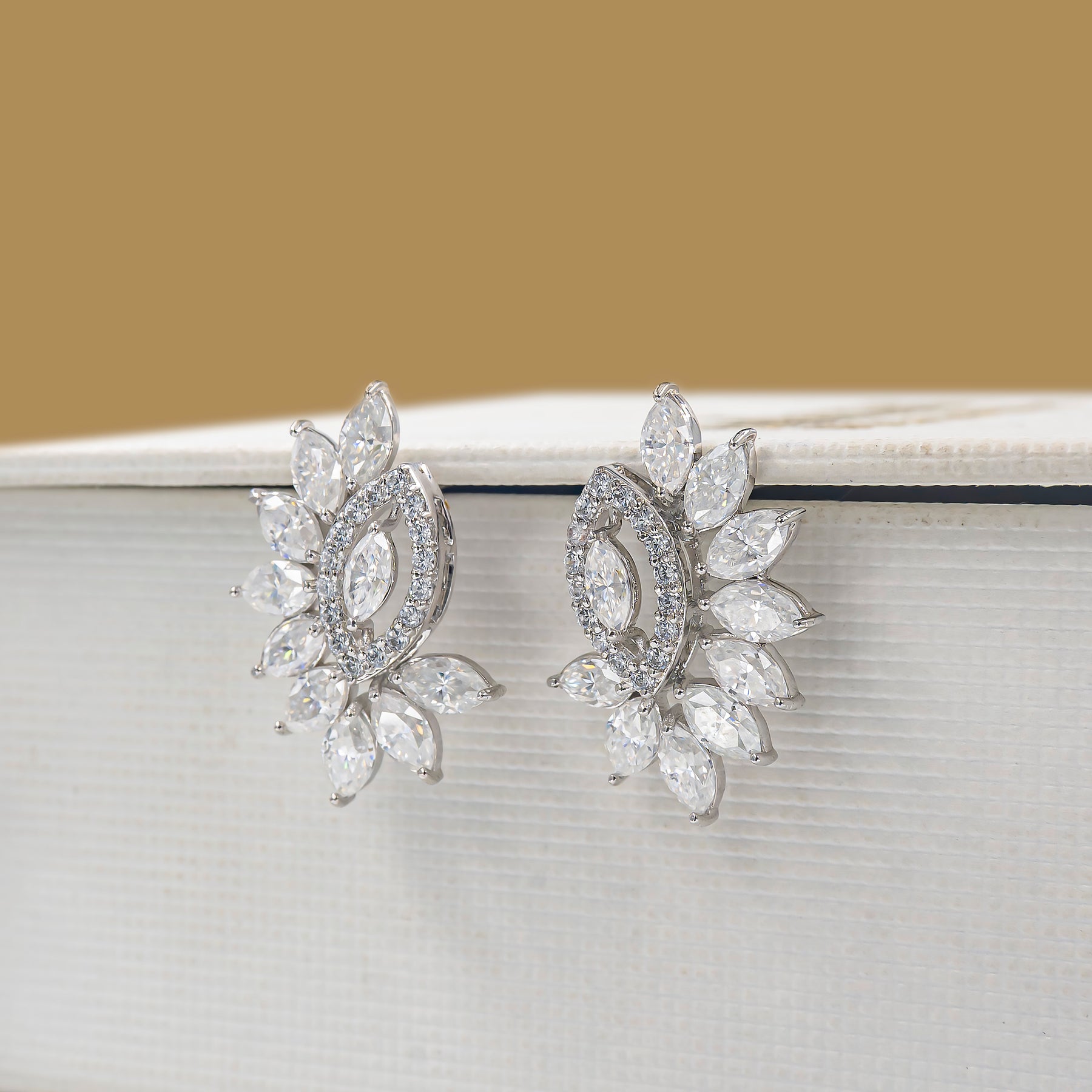 Tussie - Mussie Diamond Earrings 14K White Gold