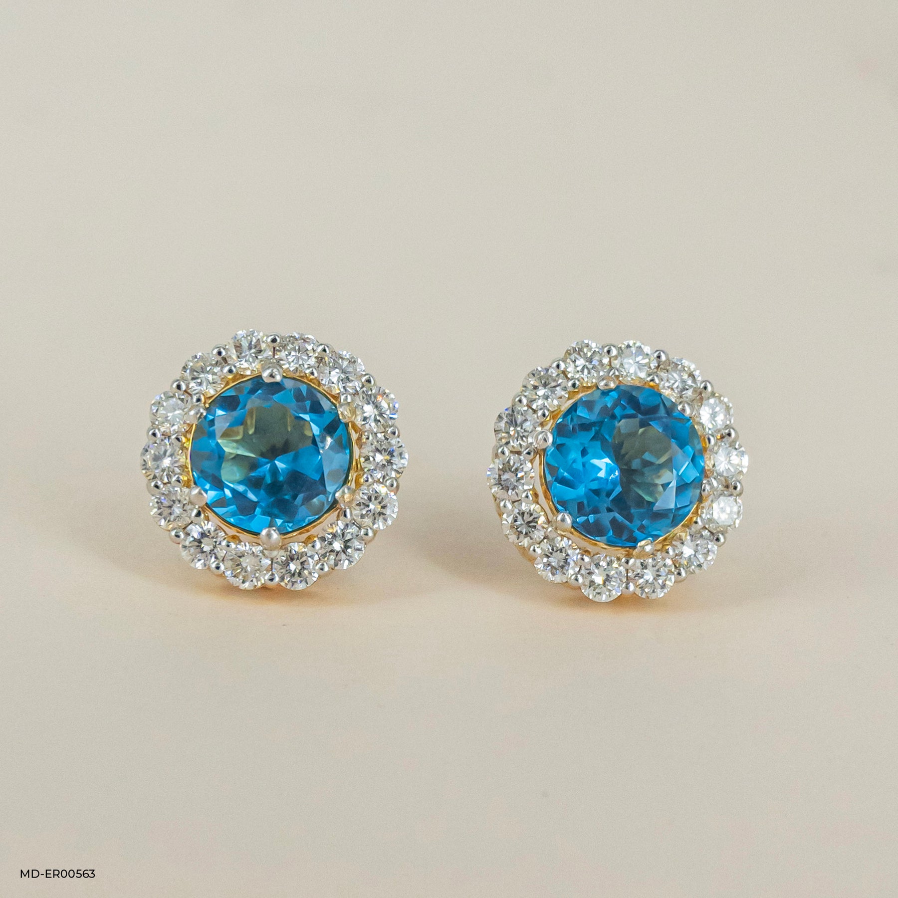 2 Carat Ocean's Embrace Lab Diamond Studs 18K Yellow Gold