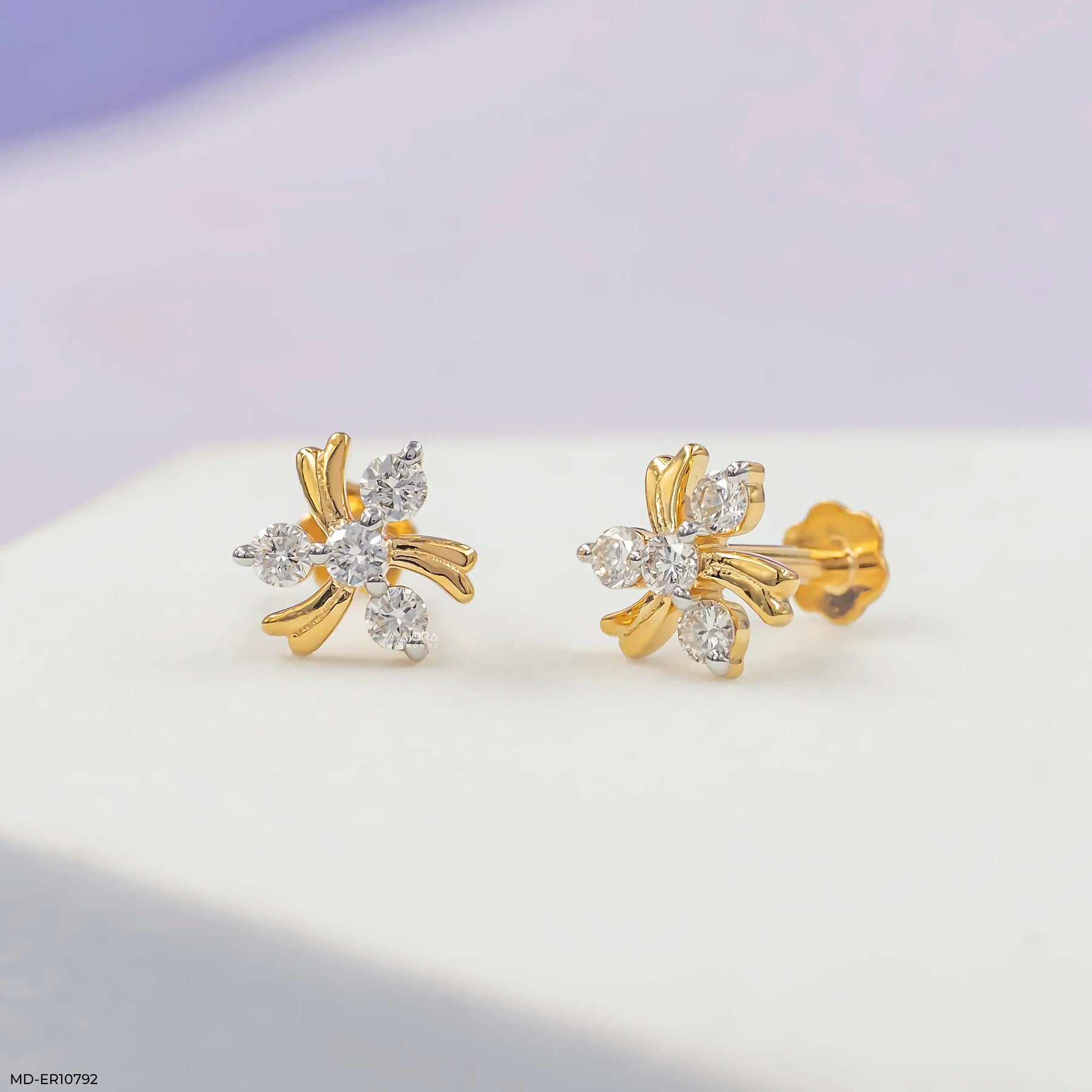 Twinkle Diamond Earrings 9K White Gold