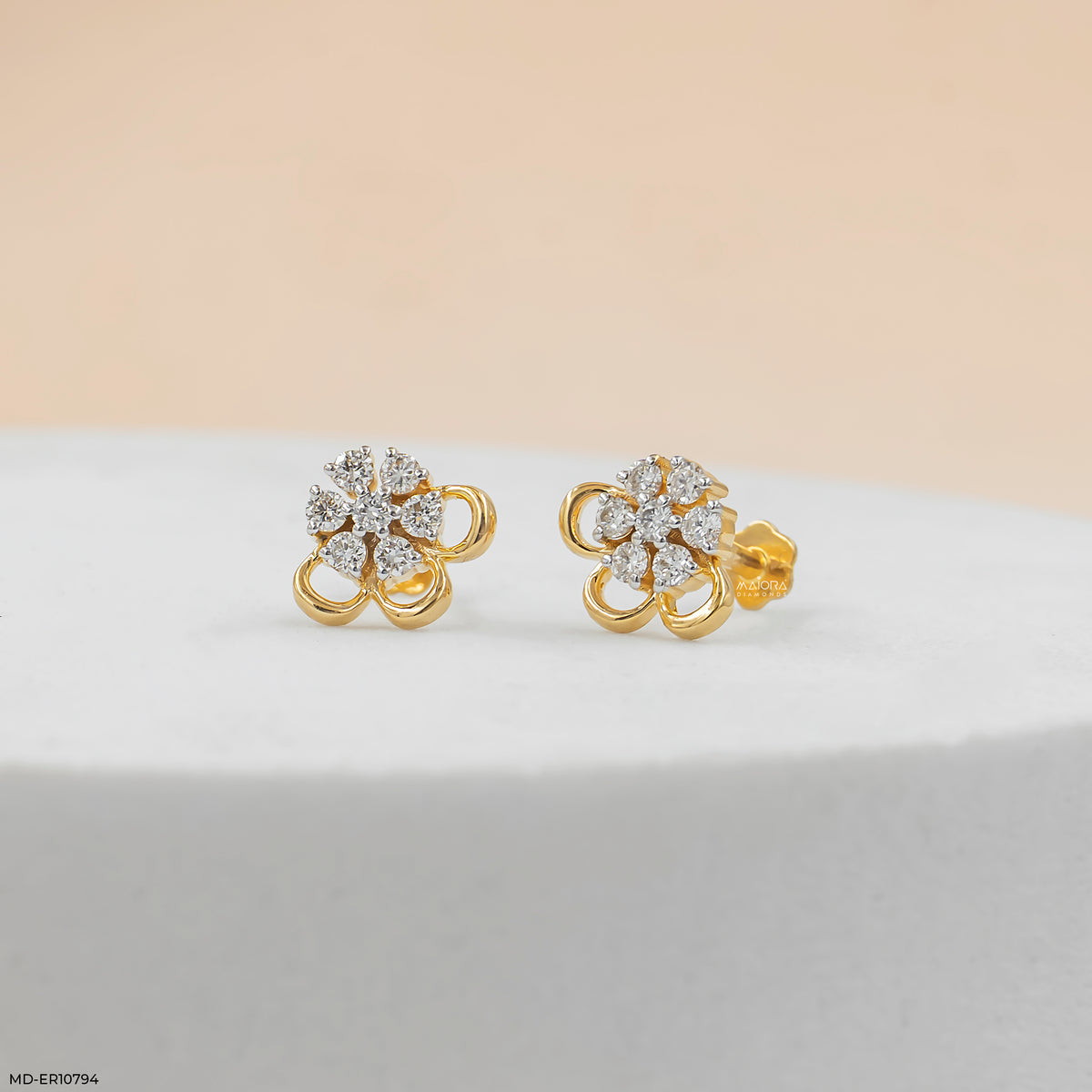 Petal Panel Dimond Studs Earrings