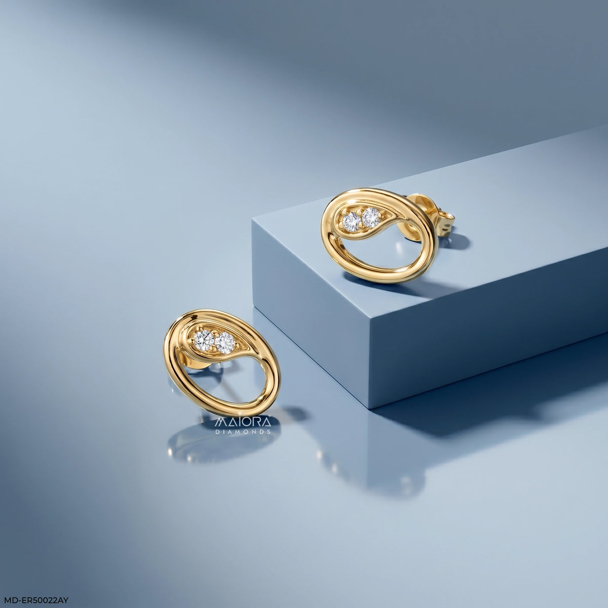 Curved Oval Diamond Studs Earrings