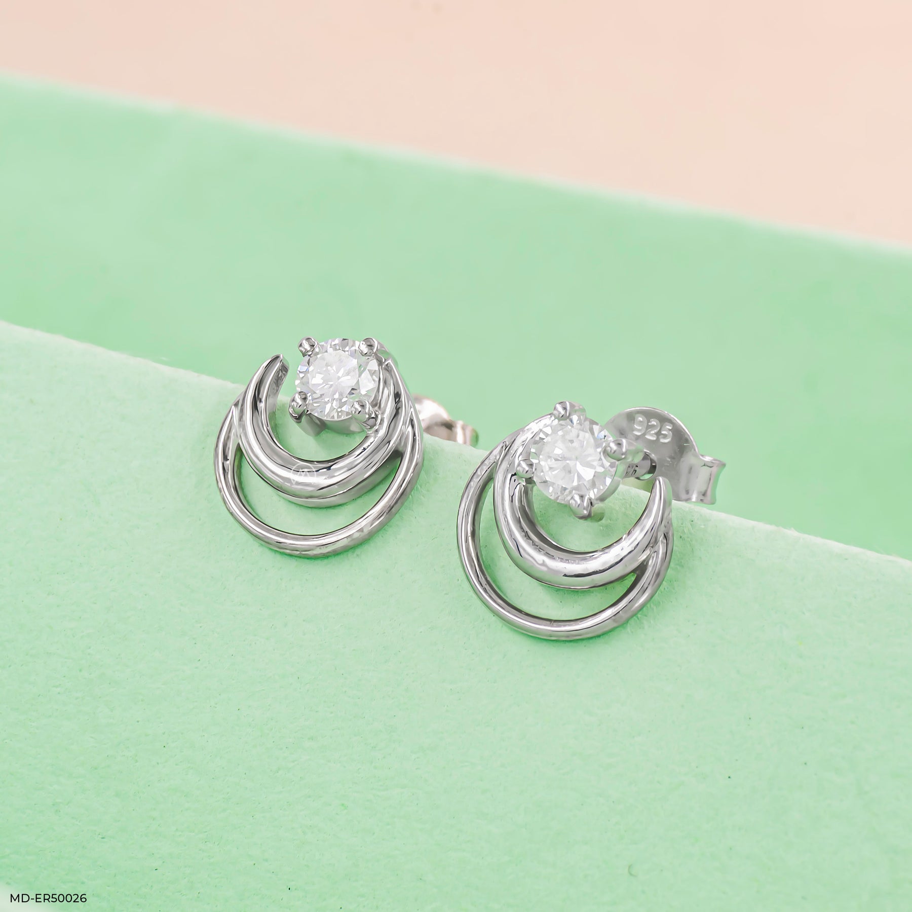 Moonara Spark Lab Diamond Stud 925 Sterling Silver