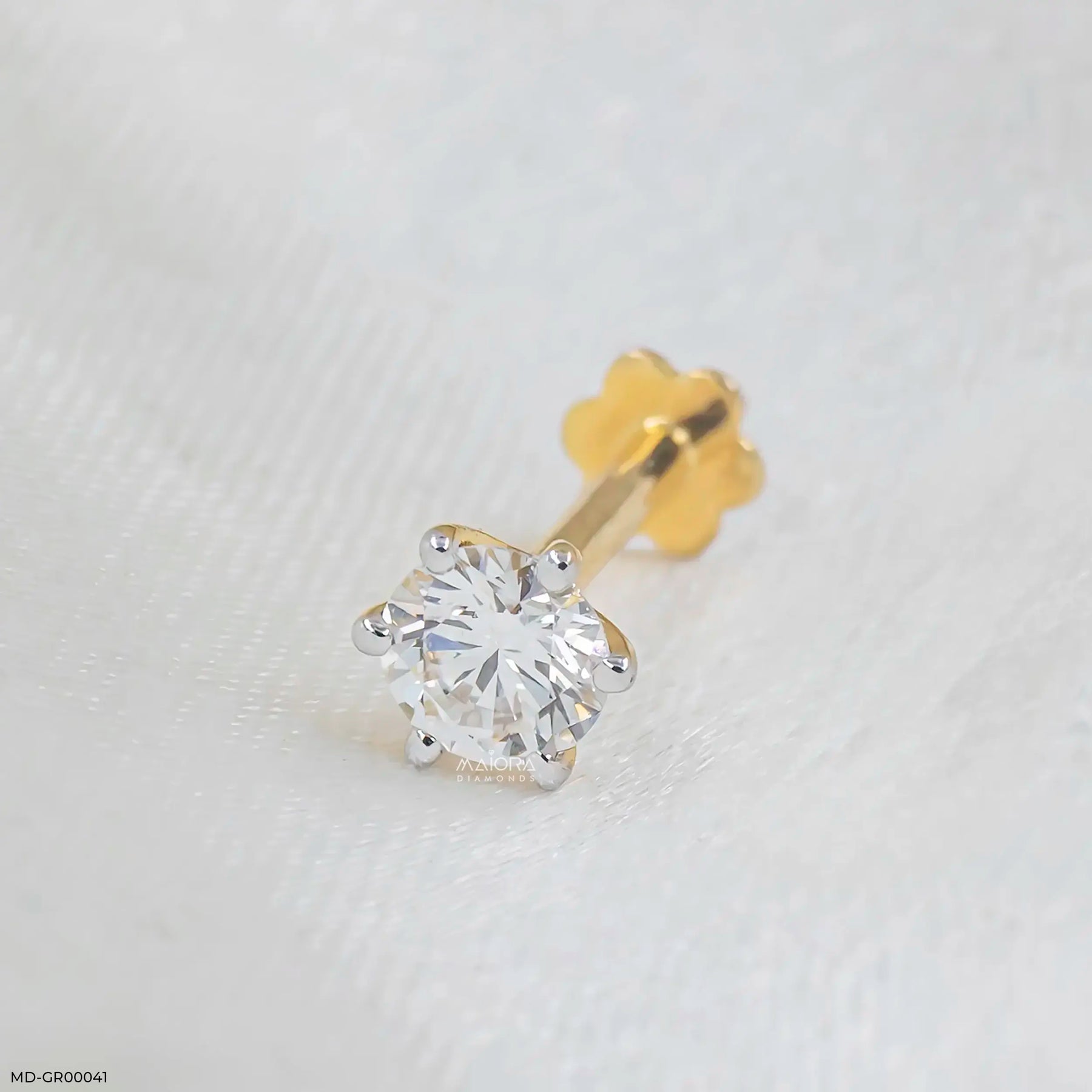 Brilliance Solitaire Diamond Mens Stud Earring Platinum 950