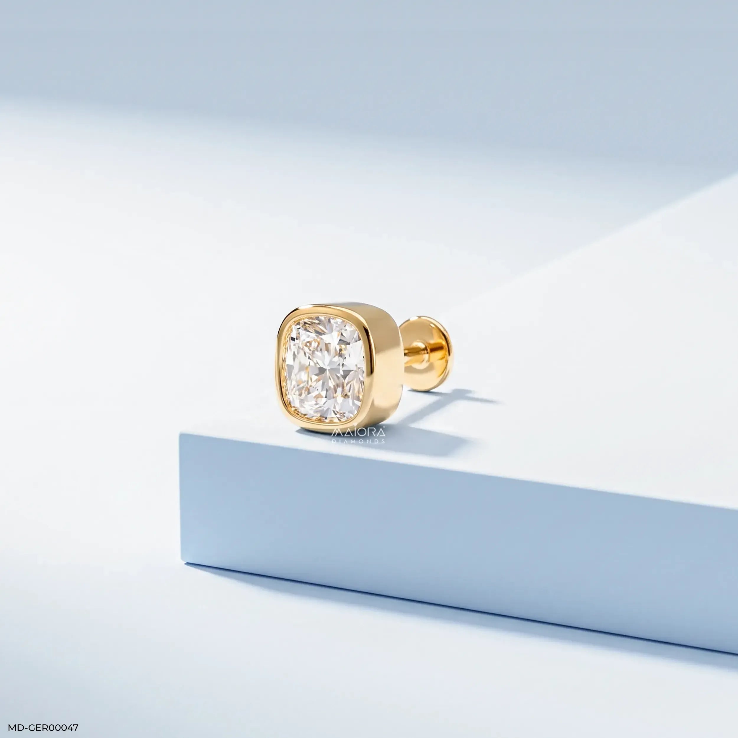Sparkle Cushion Diamond Mens Stud Earring