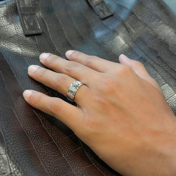 Solitaire Noir Men's Ring 14K White Gold