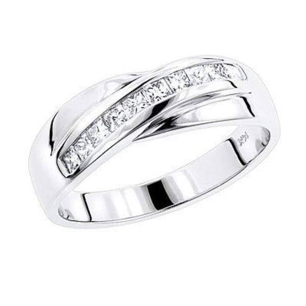 The Gleaming Orb Men's Diamond Band 9K White Gold