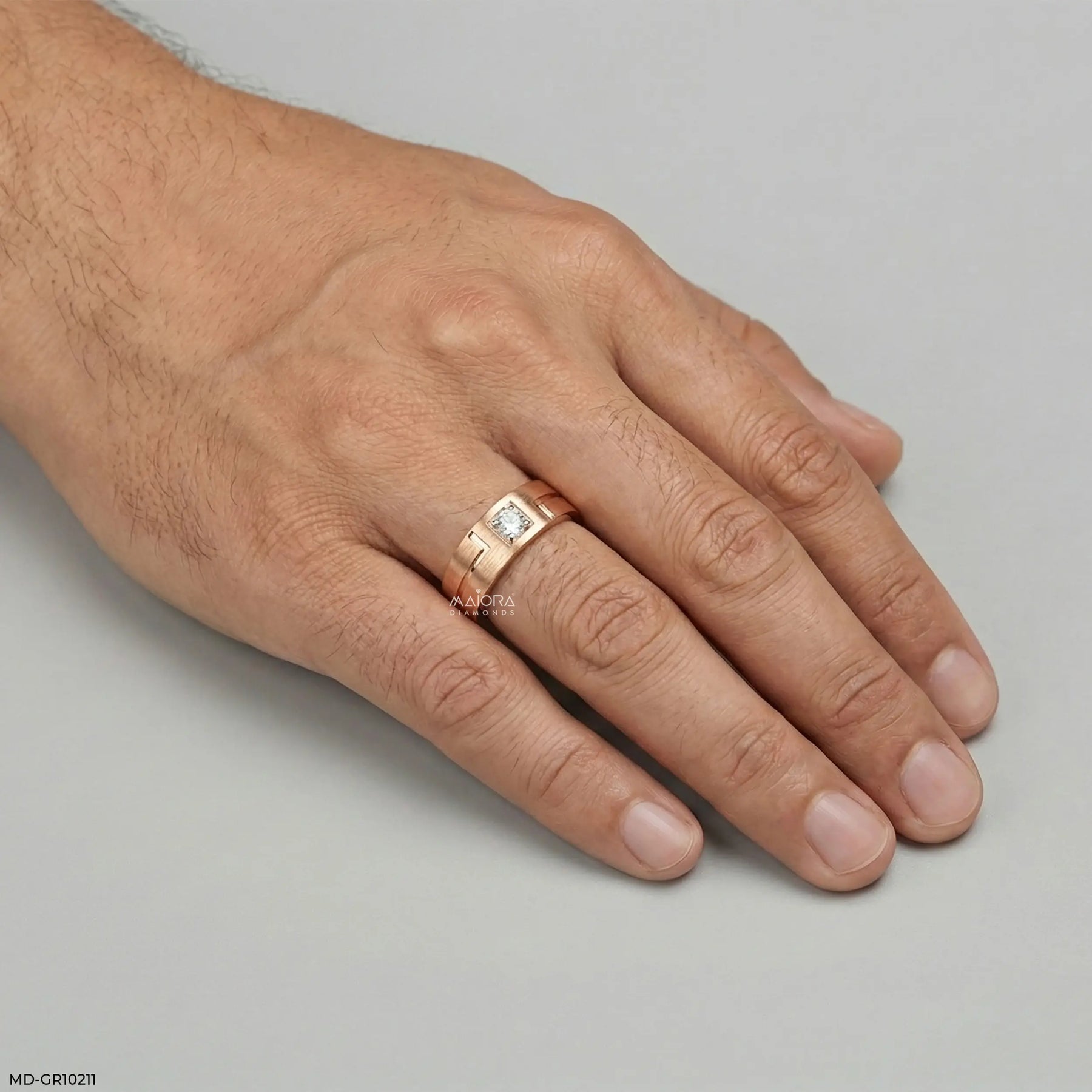 Golden Solitaire Diamond Mens Ring Platinum 950