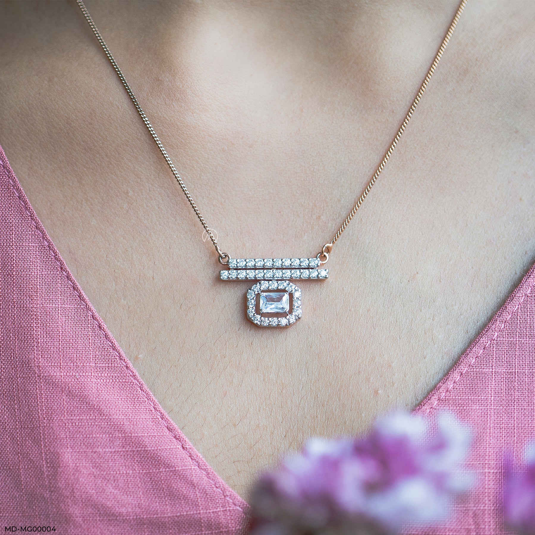 1.75 Carat Inaaya Halo Mangalsutra 14K Yellow Gold