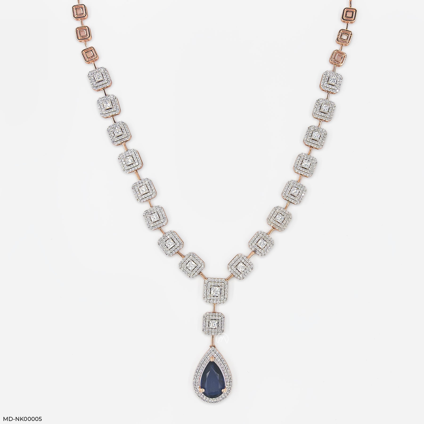 Cubist Bloom Necklace 18K Yellow Gold